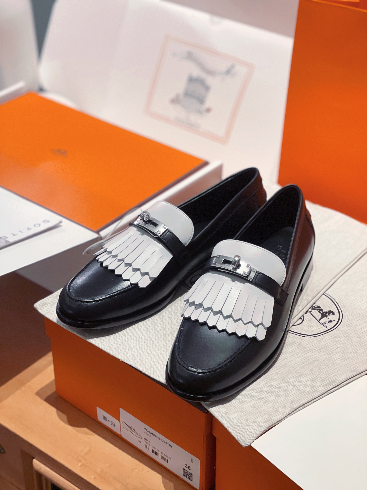 HERMES  01129