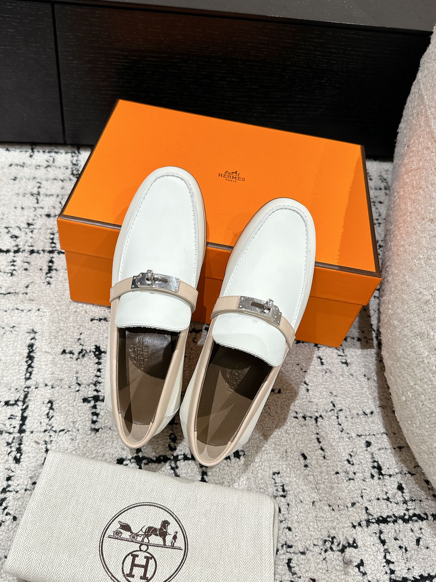HERMES 01139