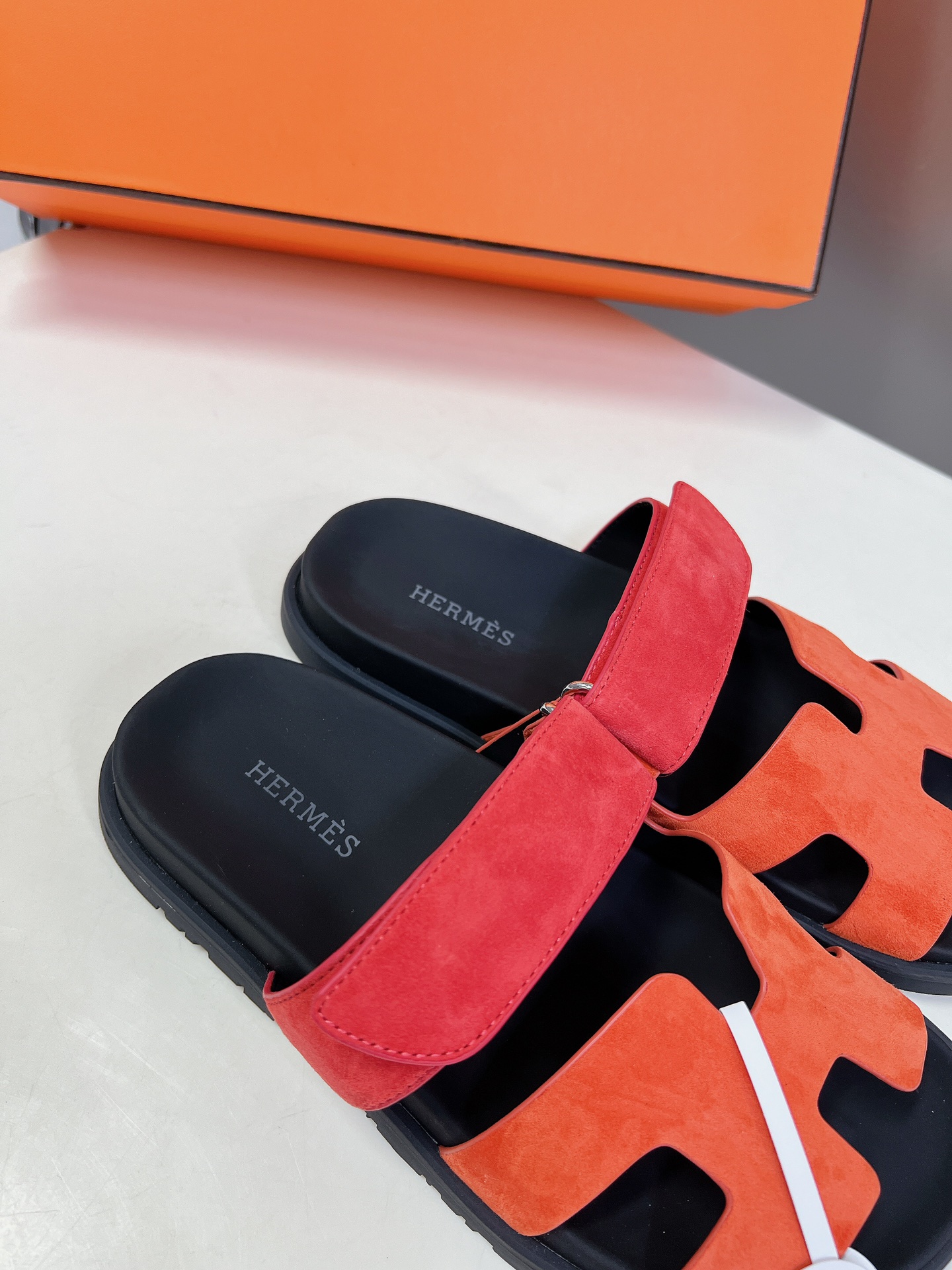 Hermes  Suede Goatskin Womens Chypre SandalsRose Bois De Santal Rouge De Turin Sold Out