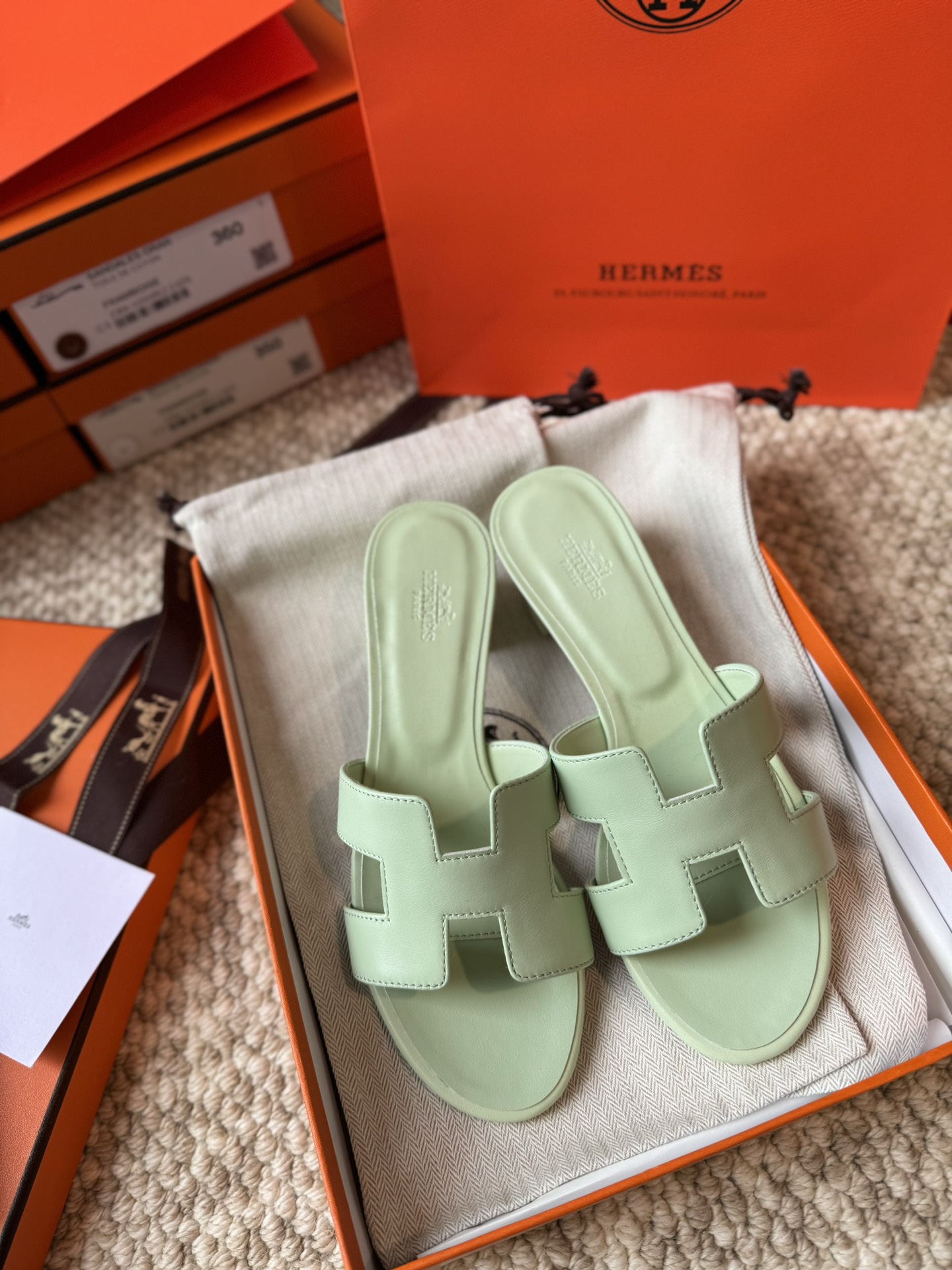 HERMES 01159