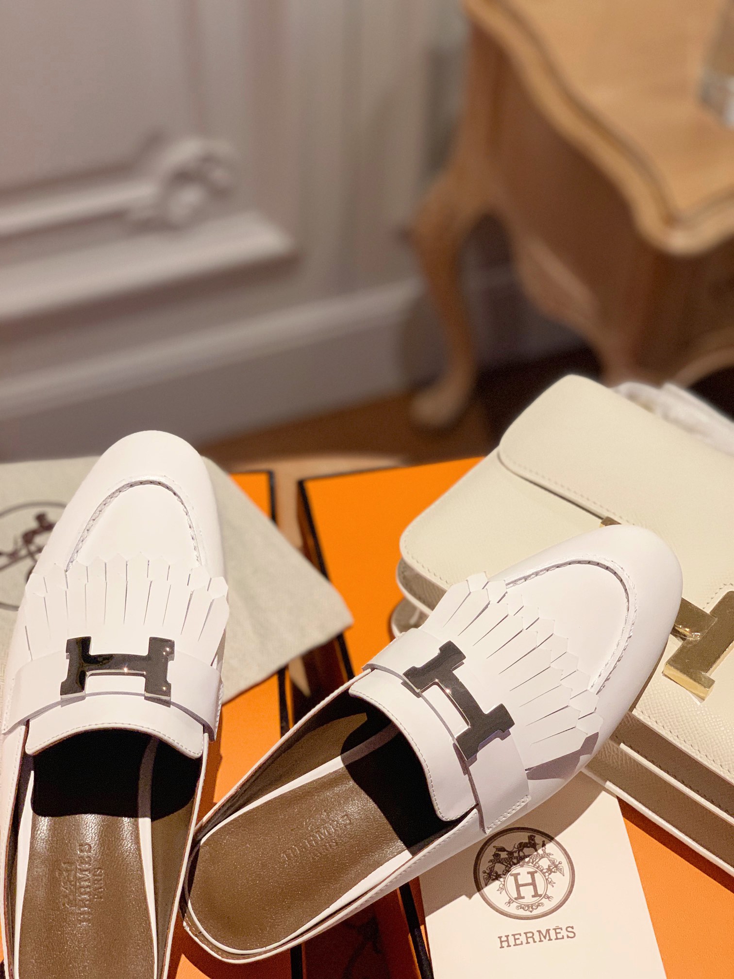 HERMES  01169