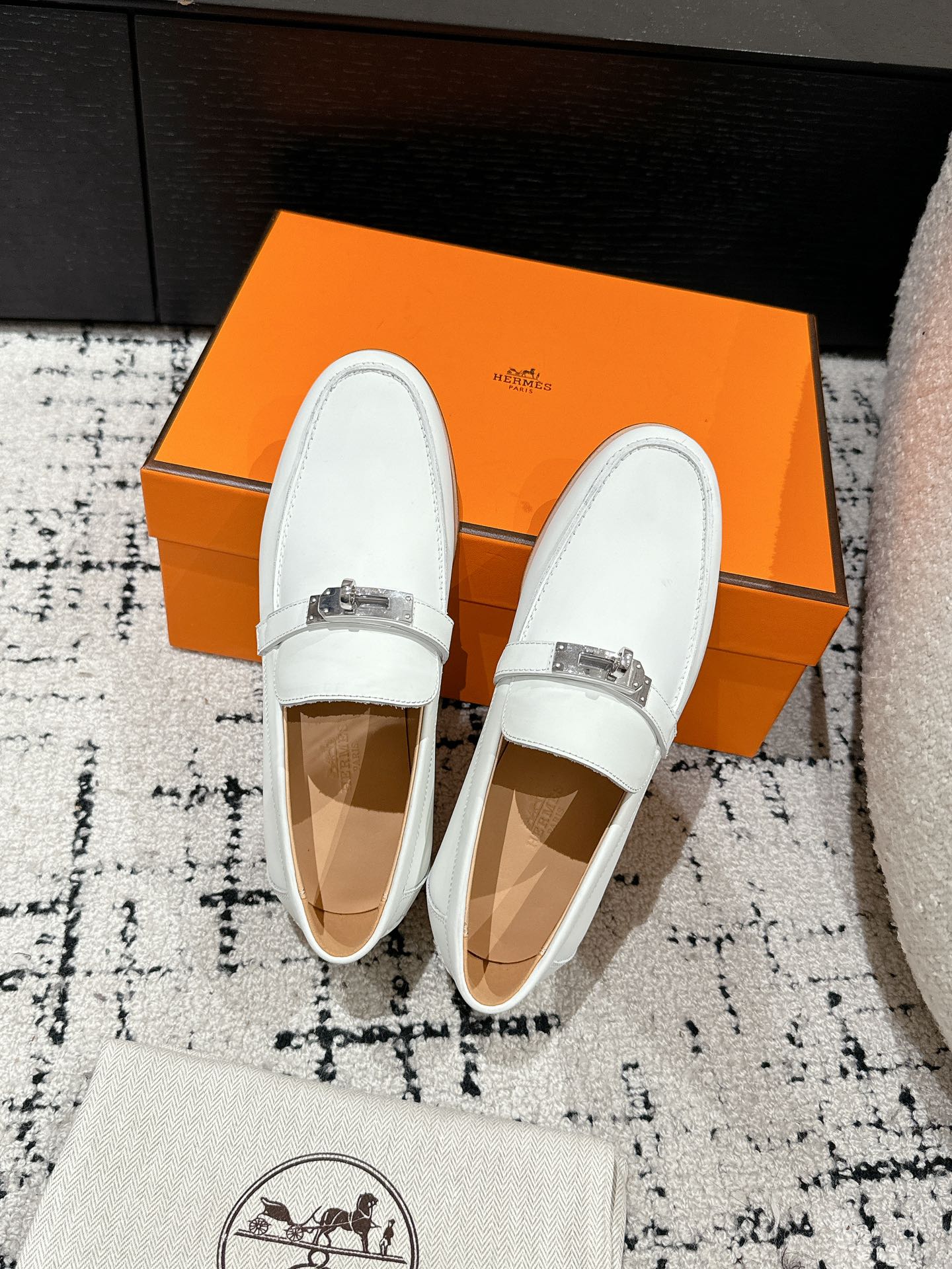 HERMES 01169