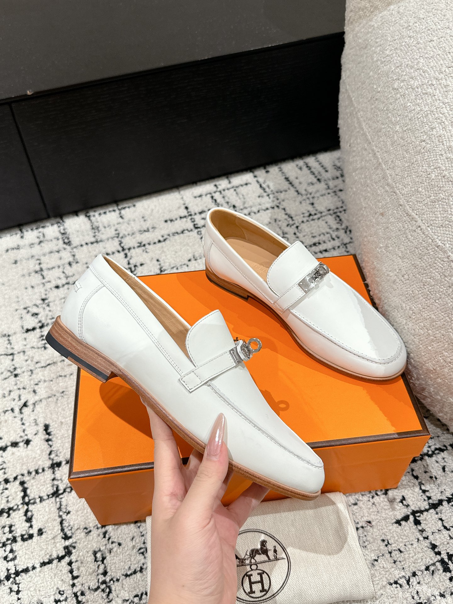HERMES 01169