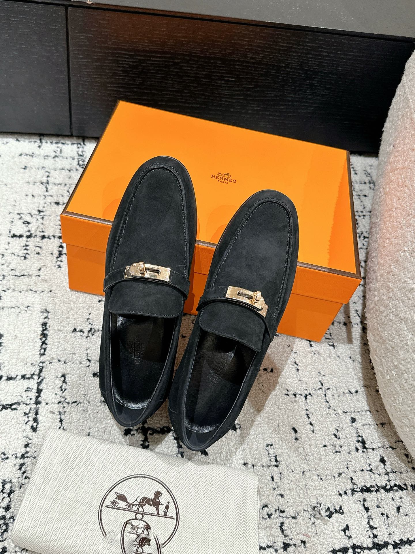 HERMES 01179