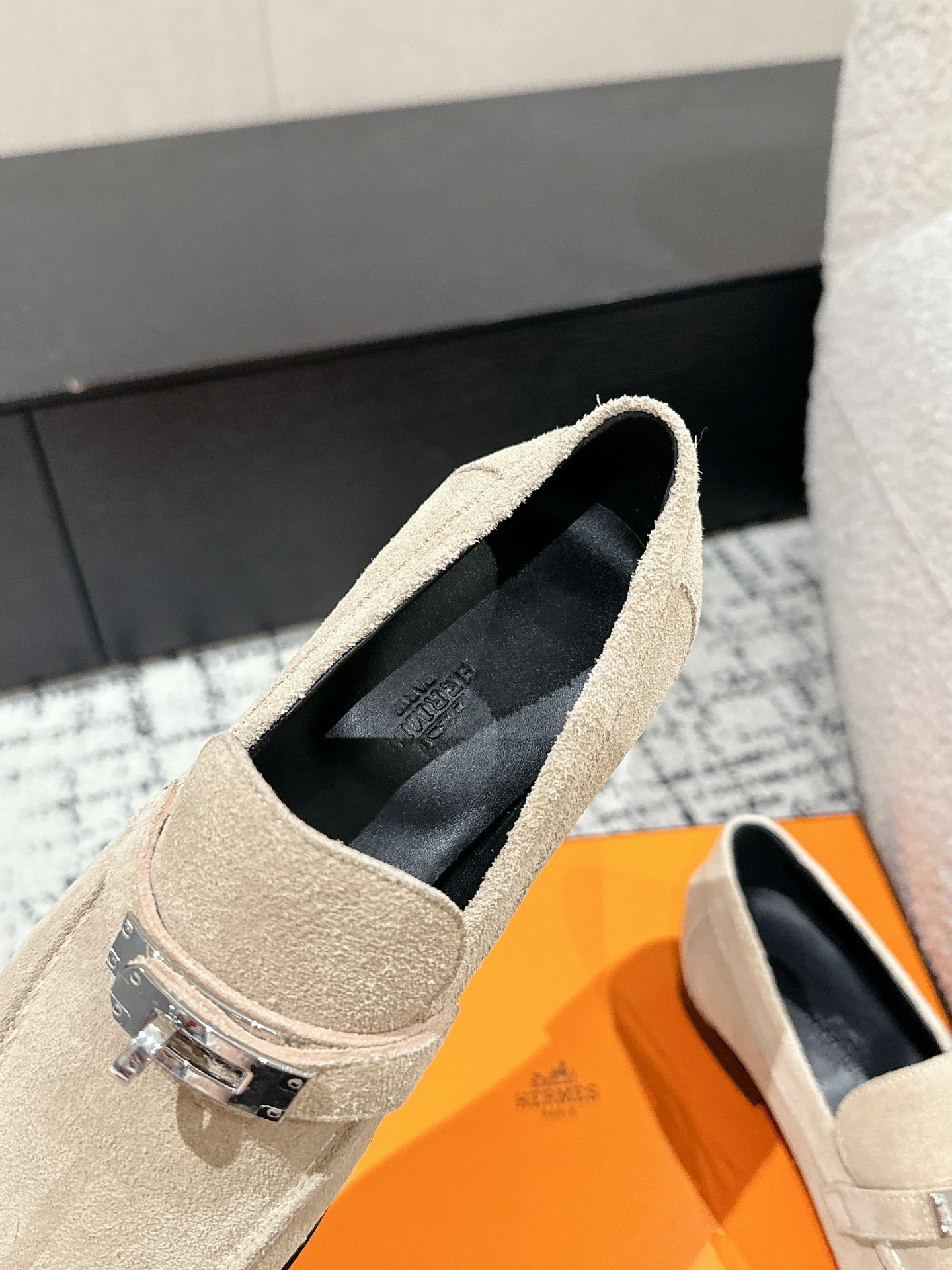 HERMES 01189