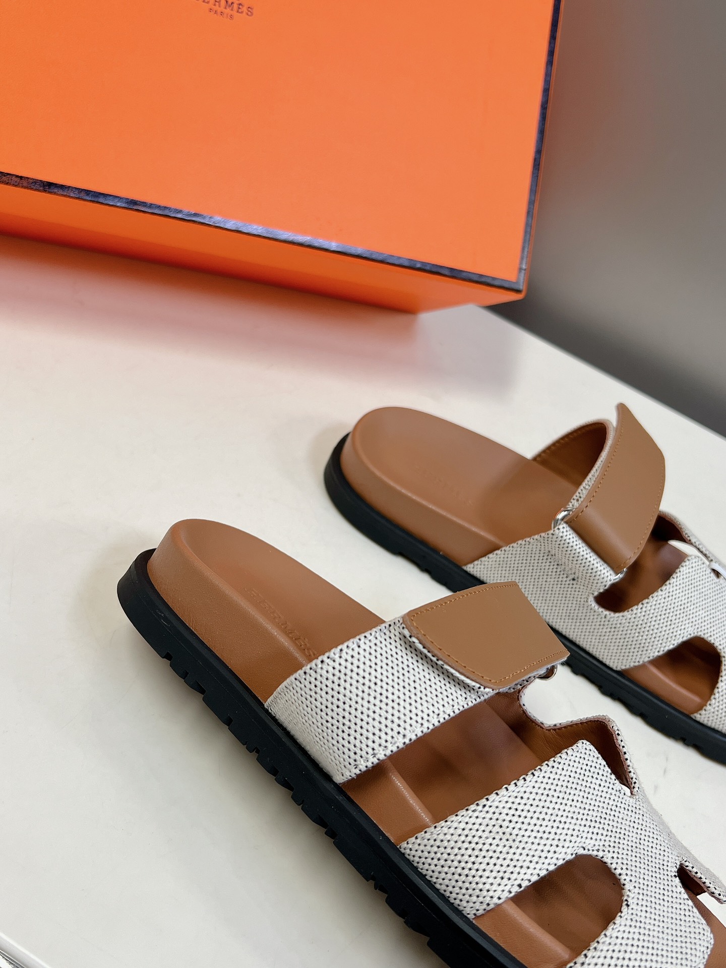 HERMES 01189