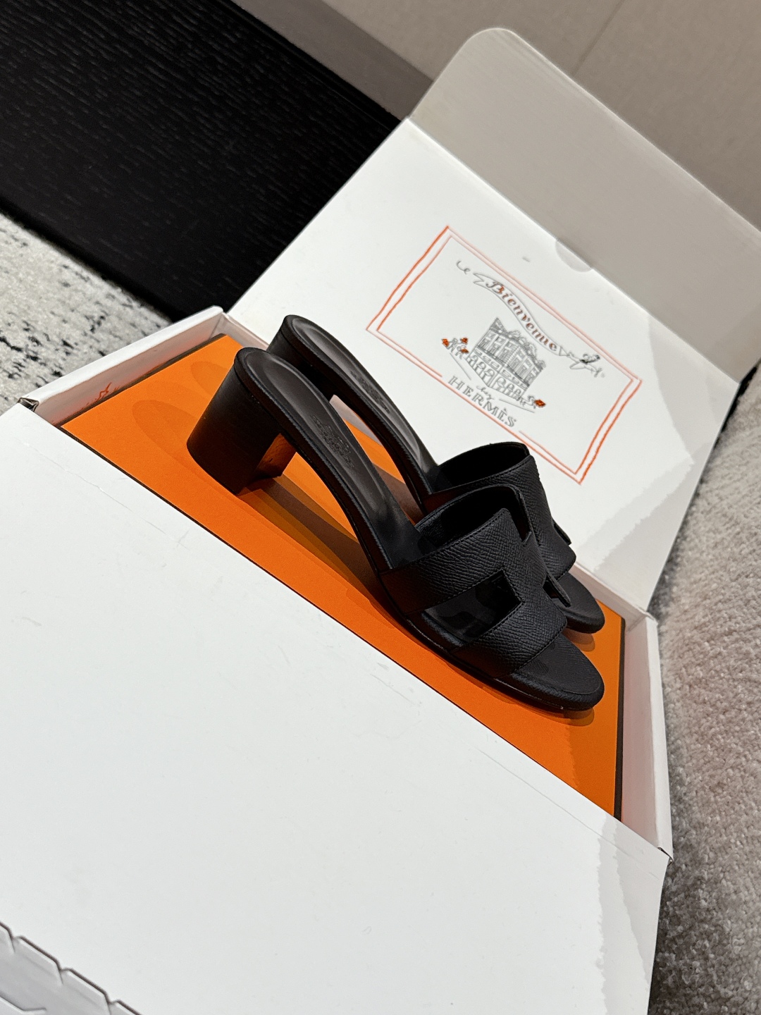 HERMES  01189