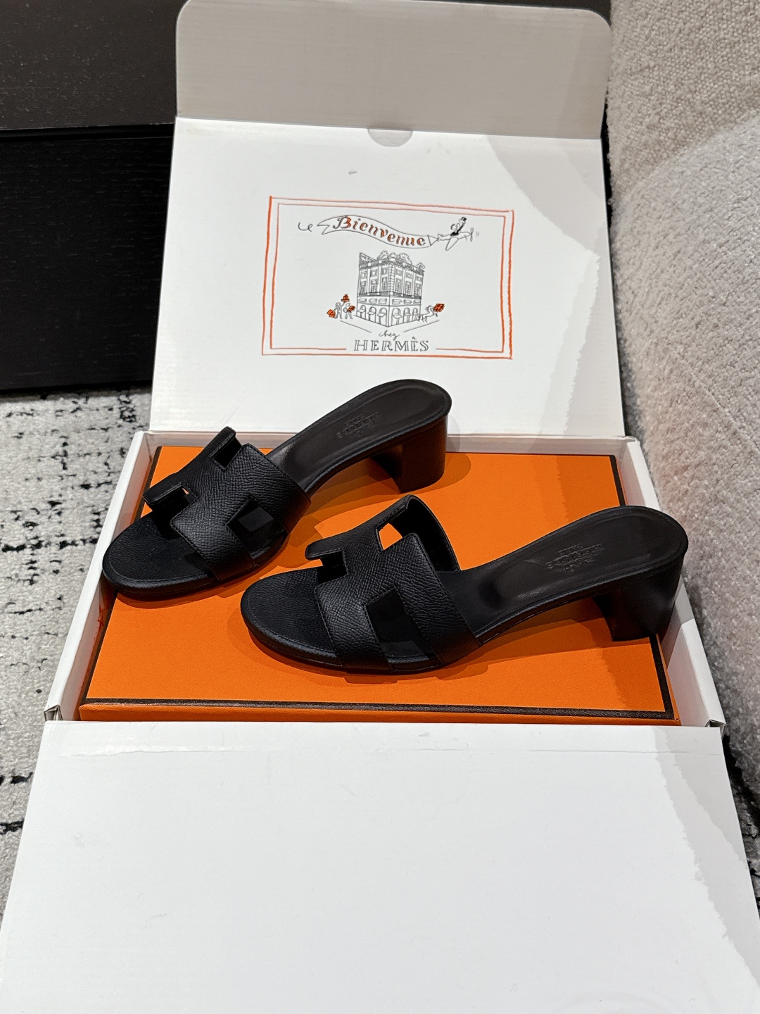 HERMES  01189