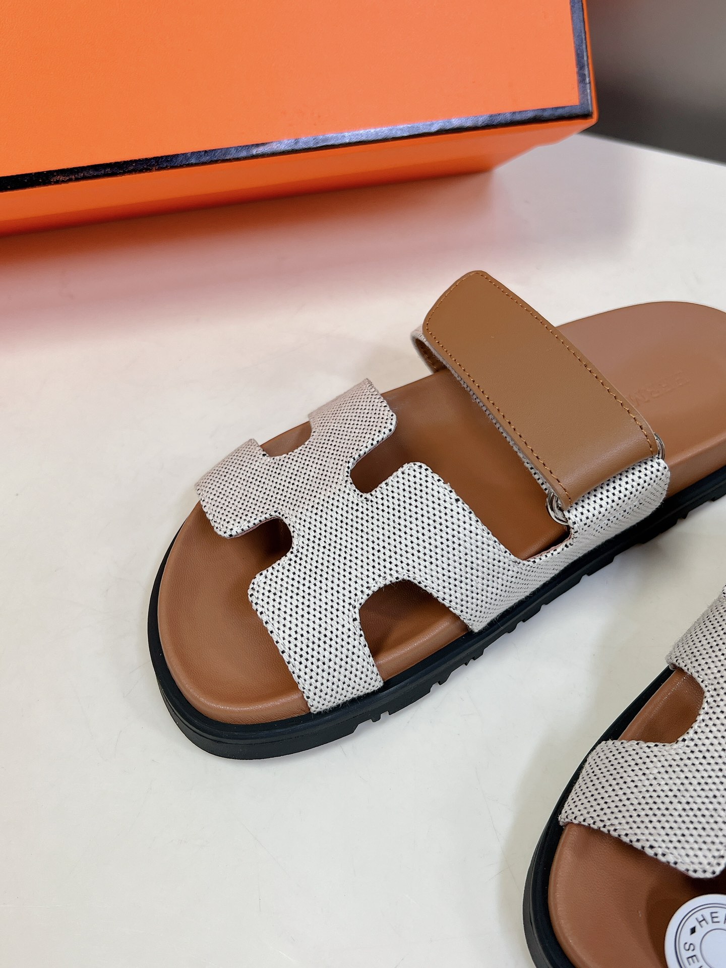 HERMES 01189