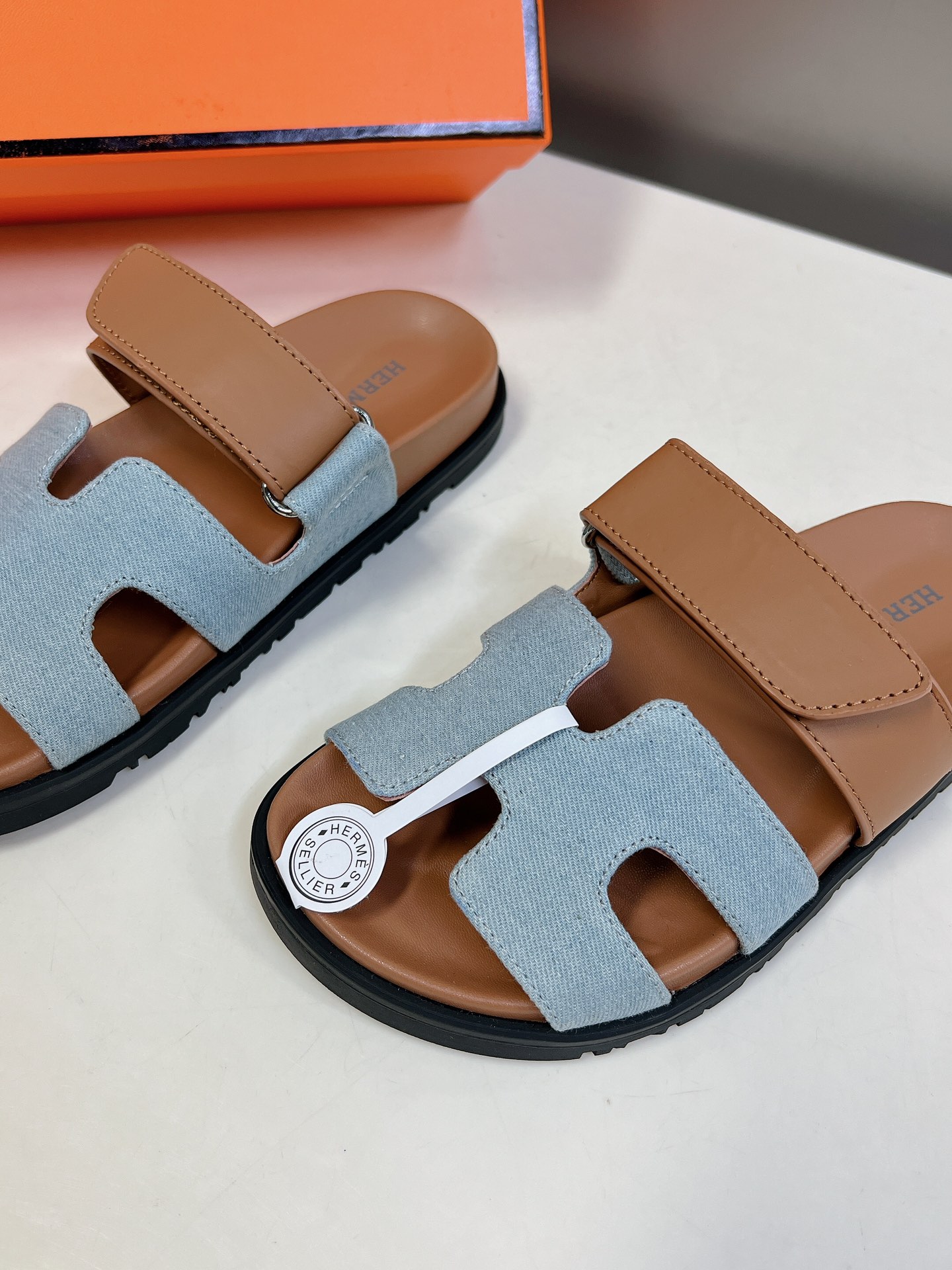 HERMES 01199 HERMES 01199
