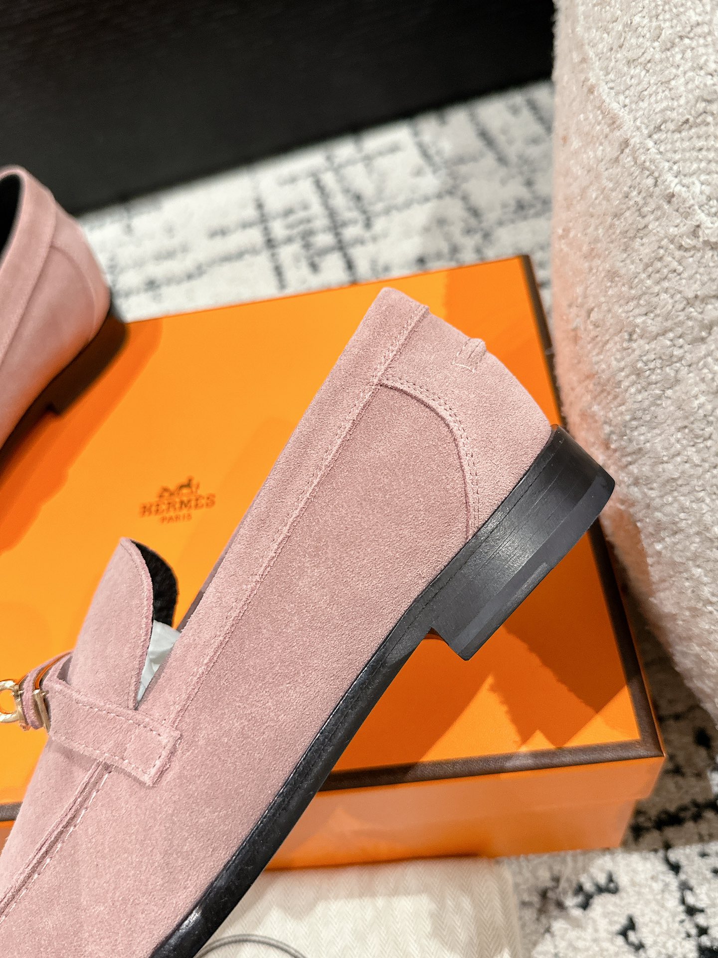 Hermes  Suede Goatskin Womens Destin Loafers  Rose Aube