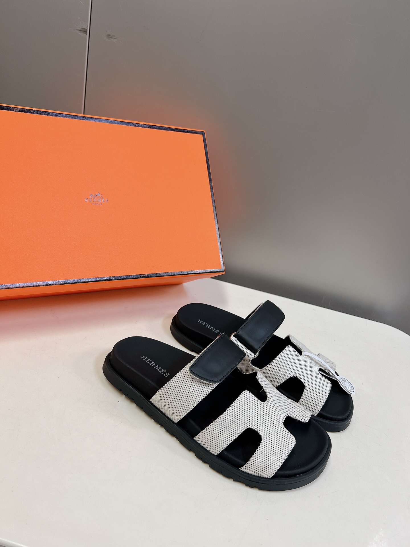Hermès Hermès Chypre Sandal Men’s Sandals Gray Black Size