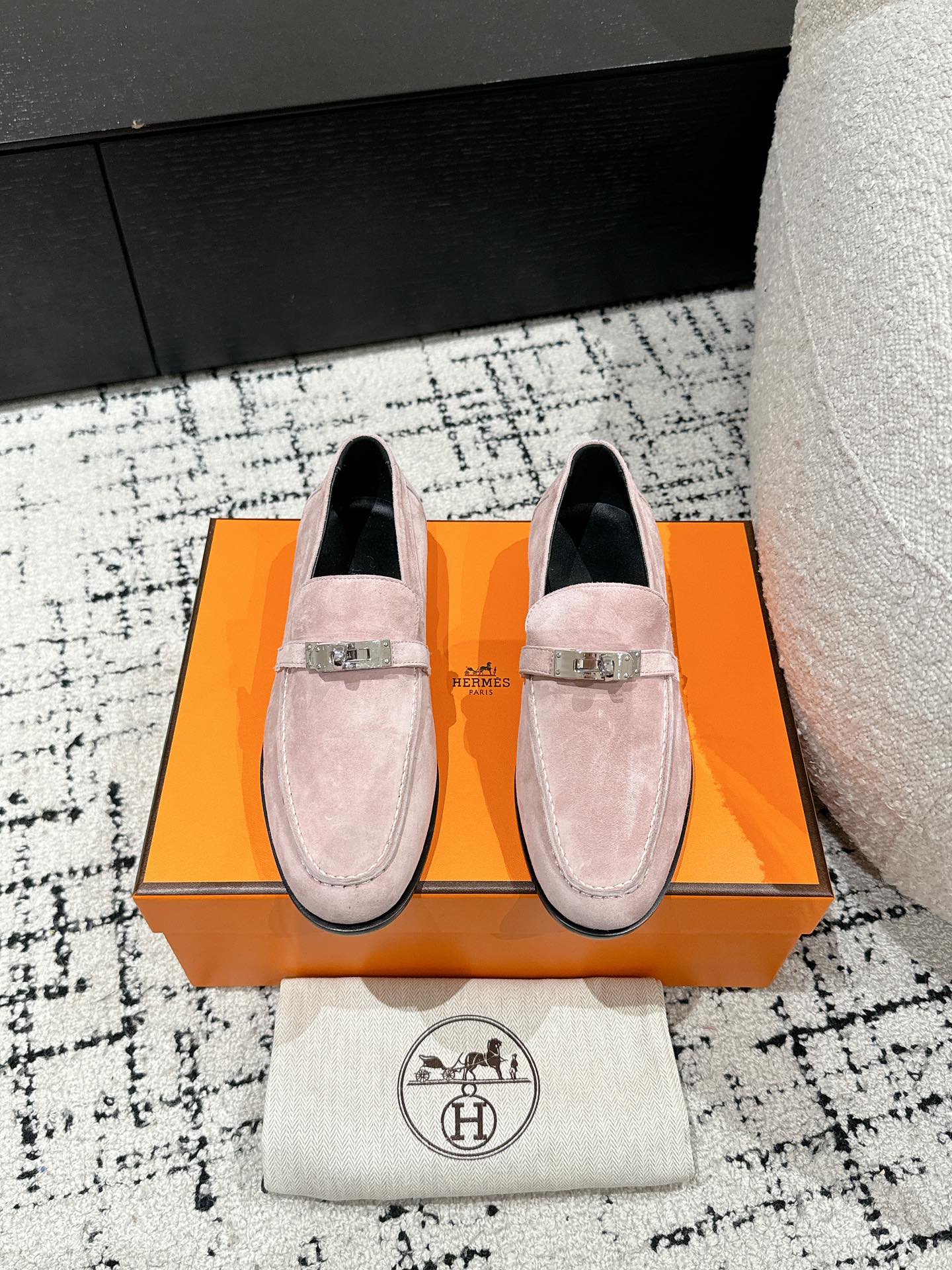 HERMES 01209