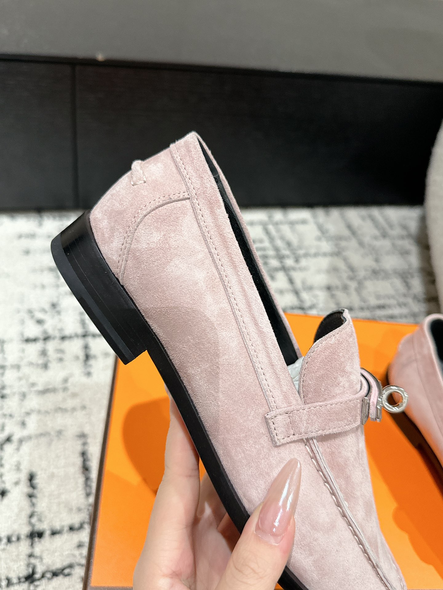 HERMES 01209