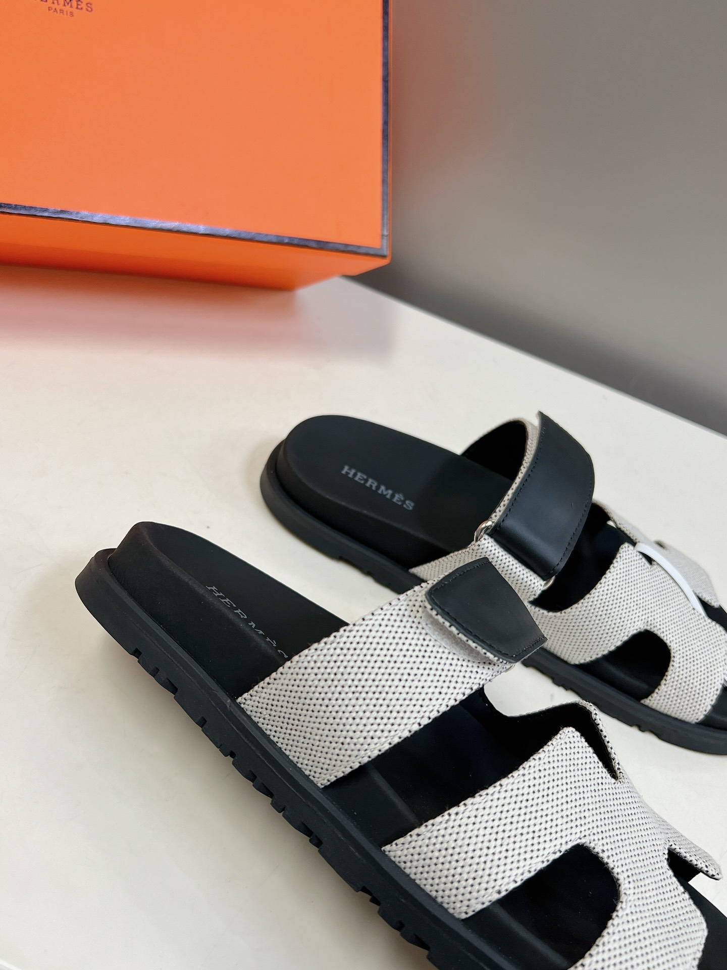 Hermès Hermès Chypre Sandal Men's Sandals Gray Black Size