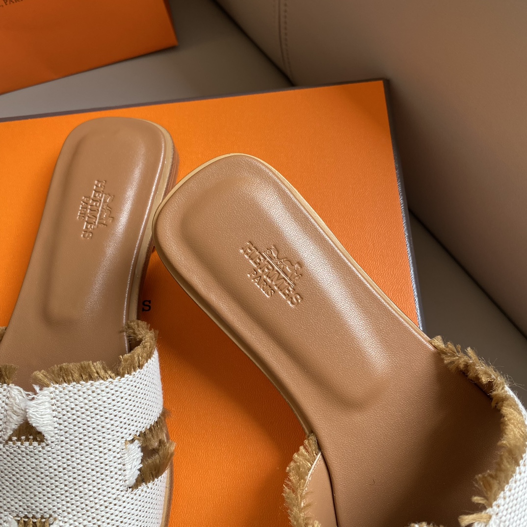 HERMES 01219