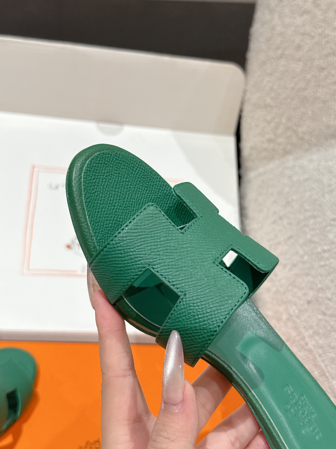 HERMES  01229