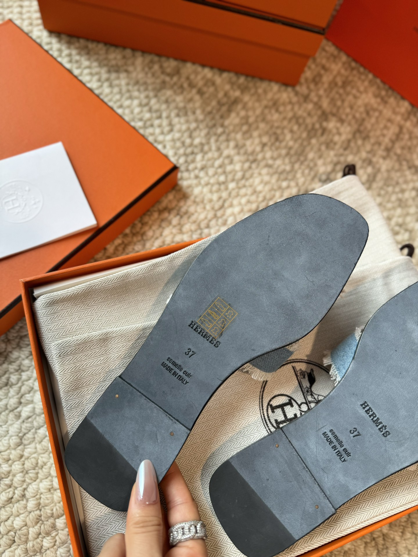 HERMES 01238
