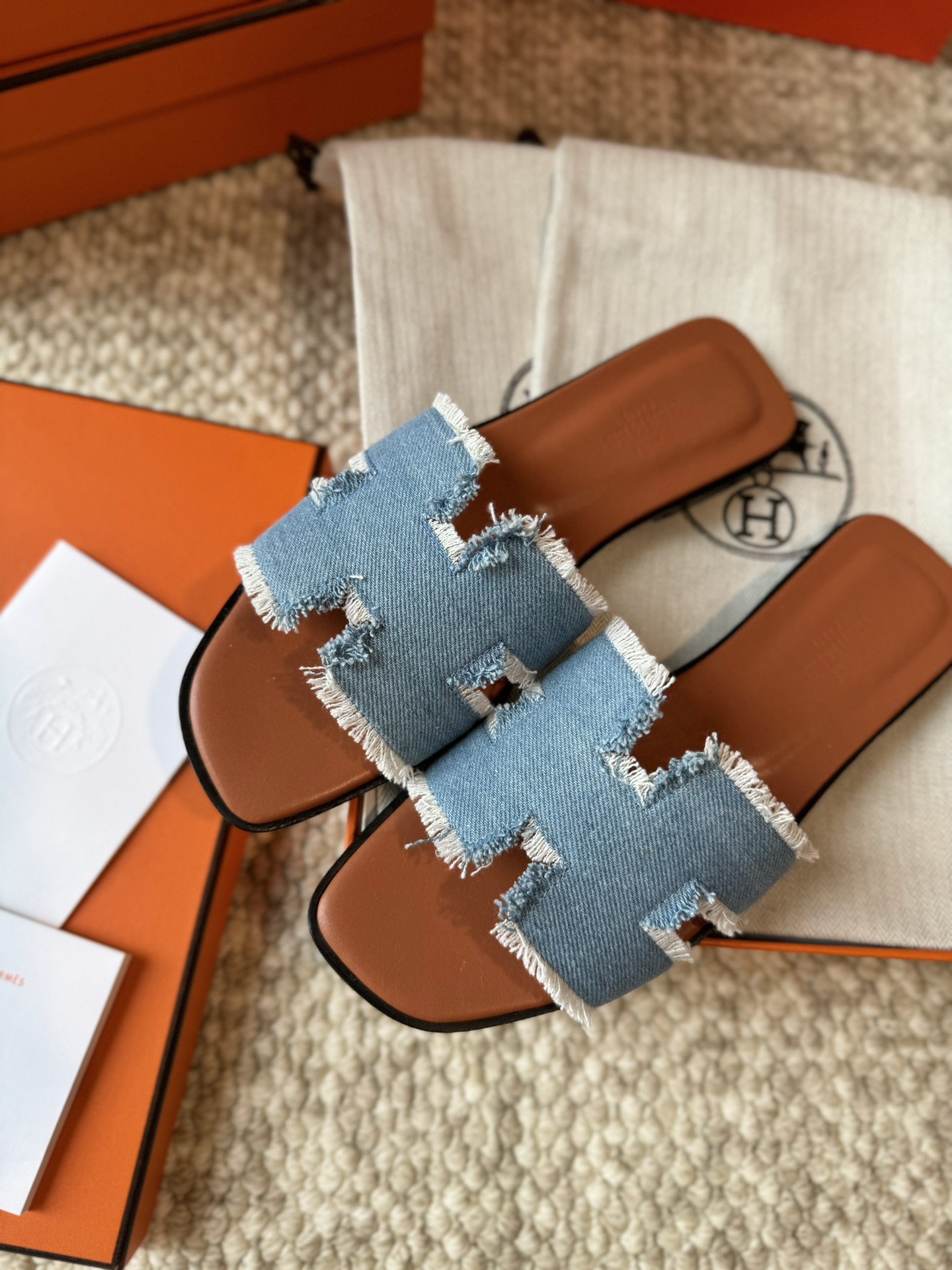 HERMES 01238