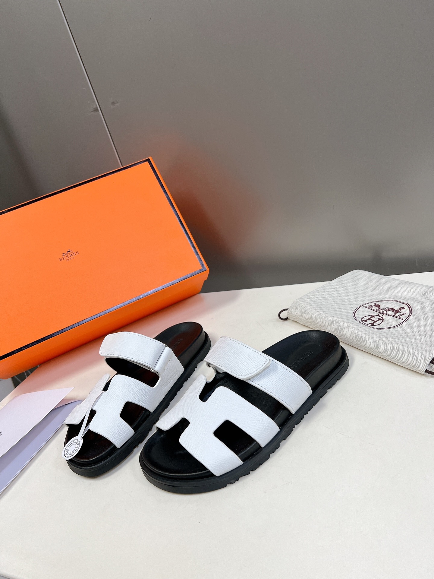 HERMES White Calfskin Women’s Chypre Sandals