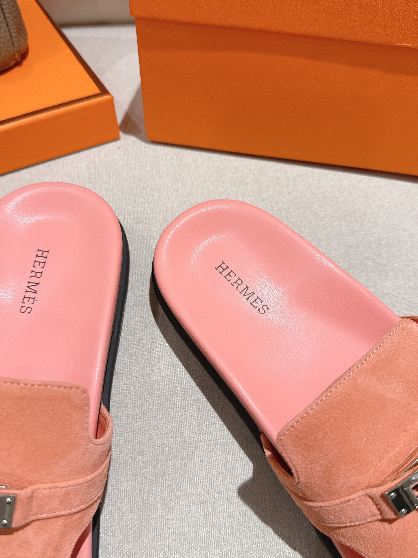 HERMES  01279