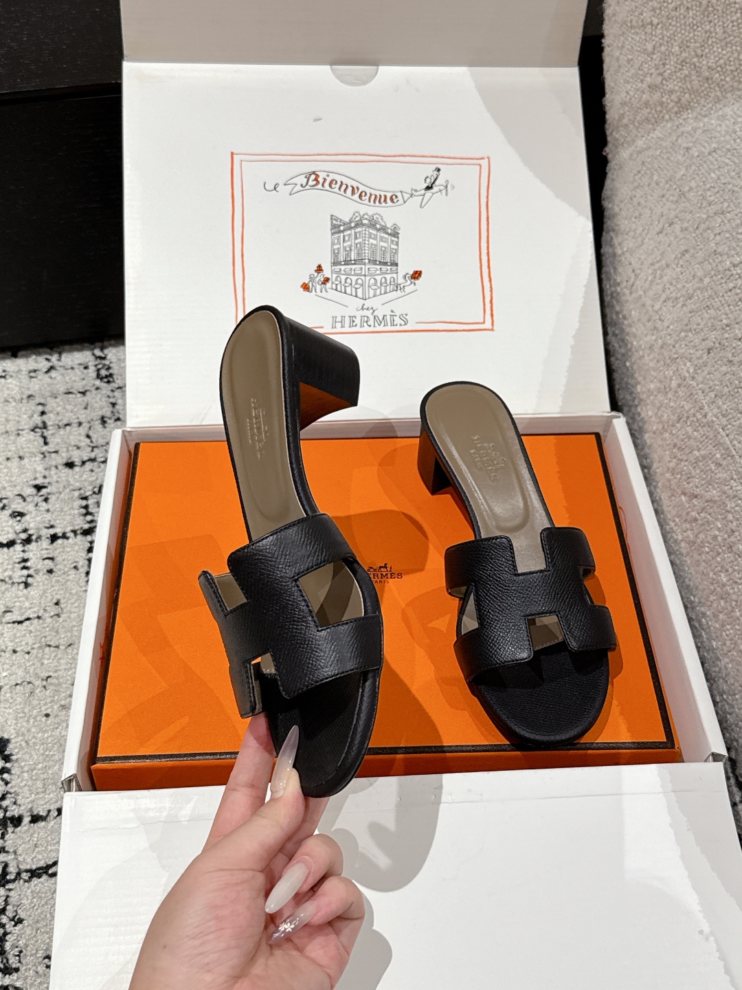 HERMES  01279