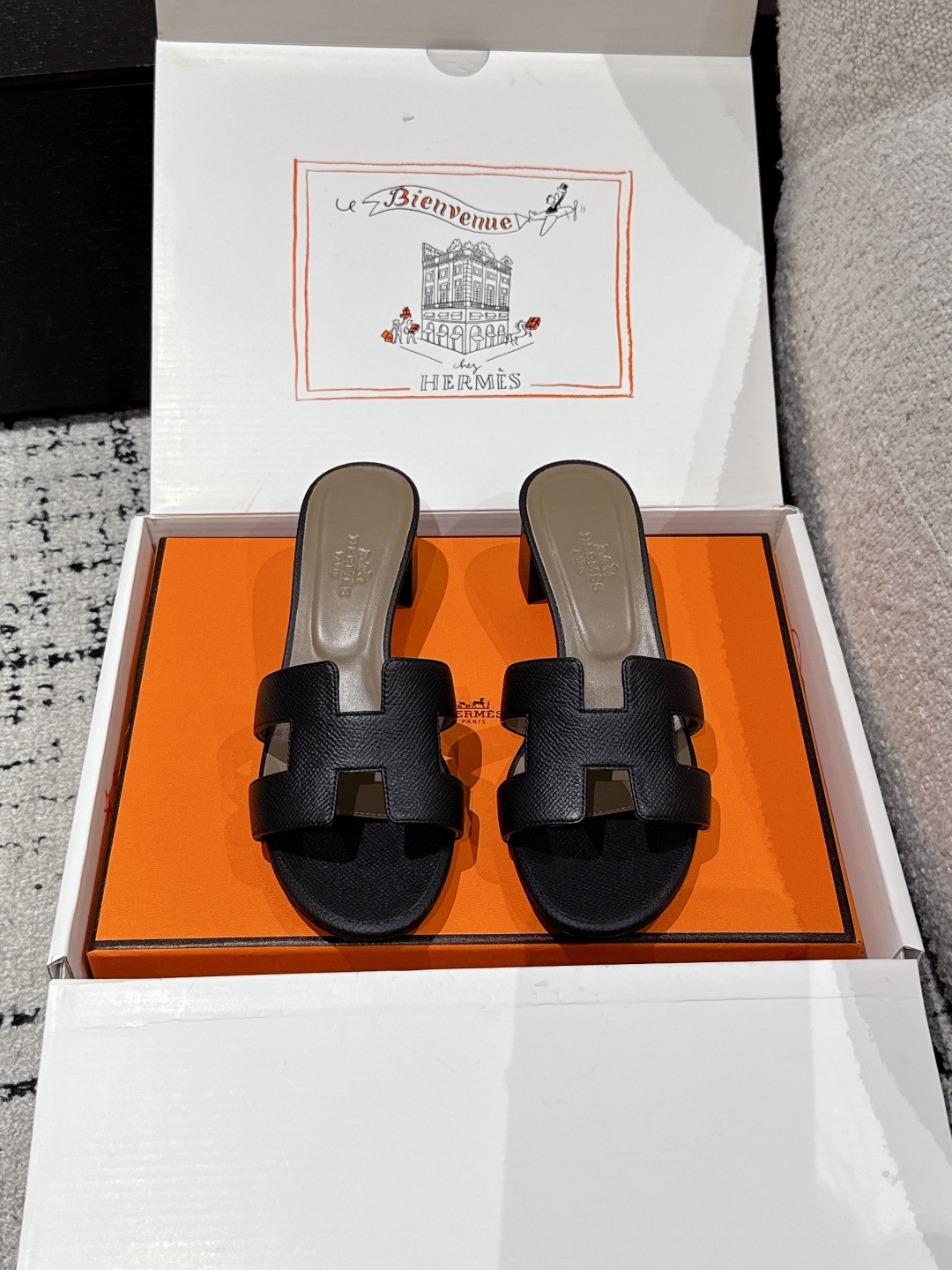 HERMES  01279