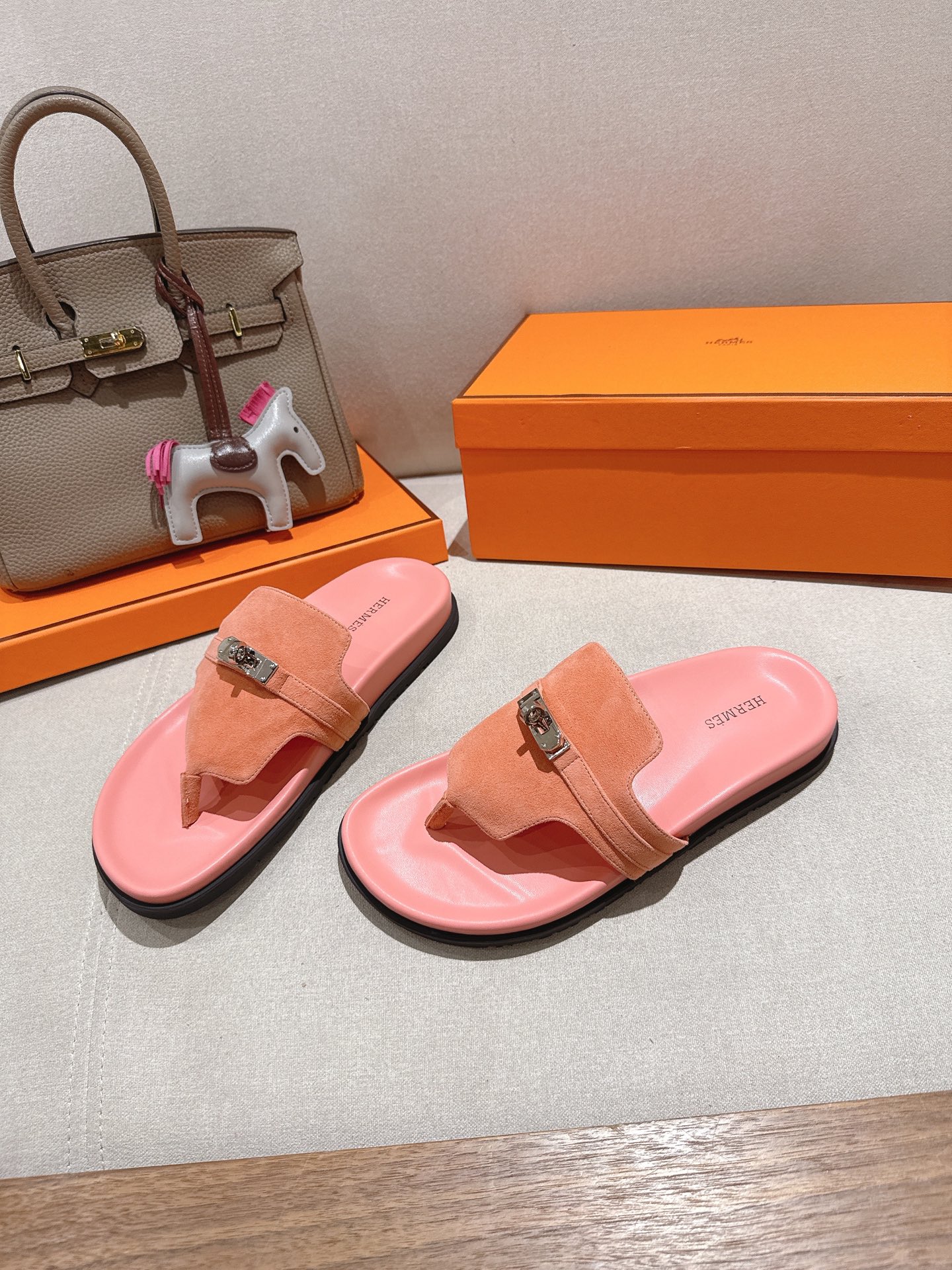 HERMES  01279