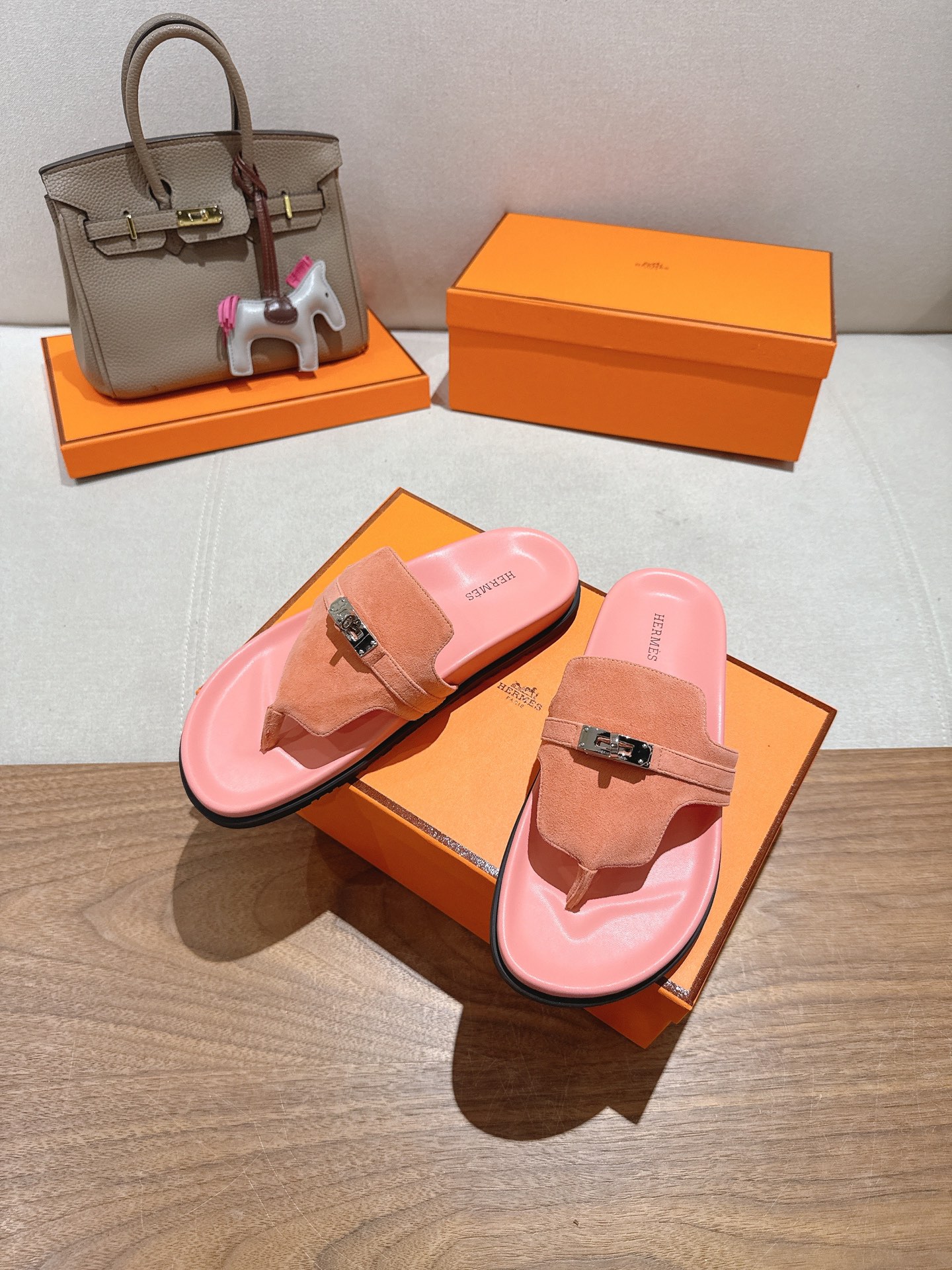 HERMES  01279
