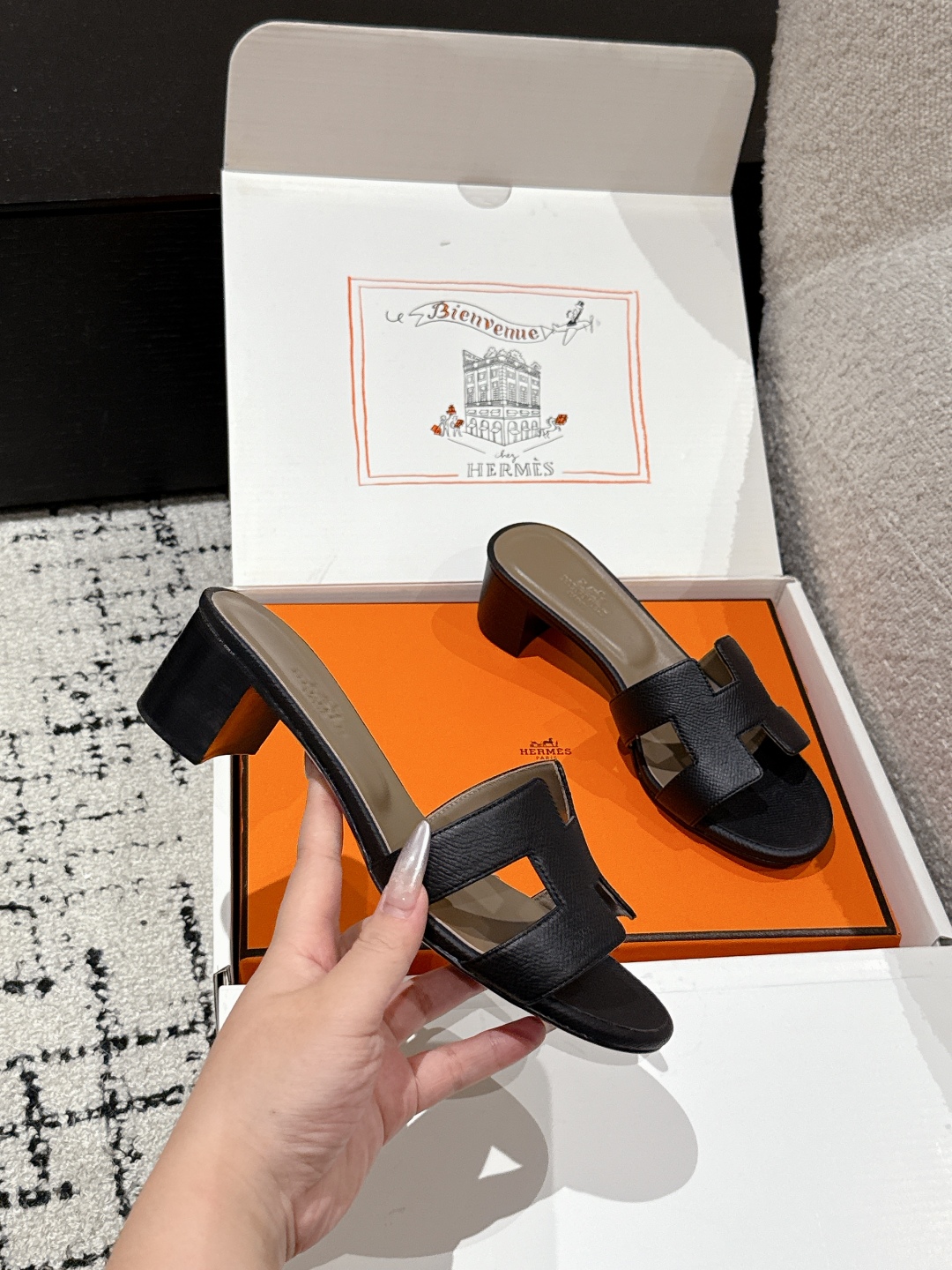 HERMES  01279