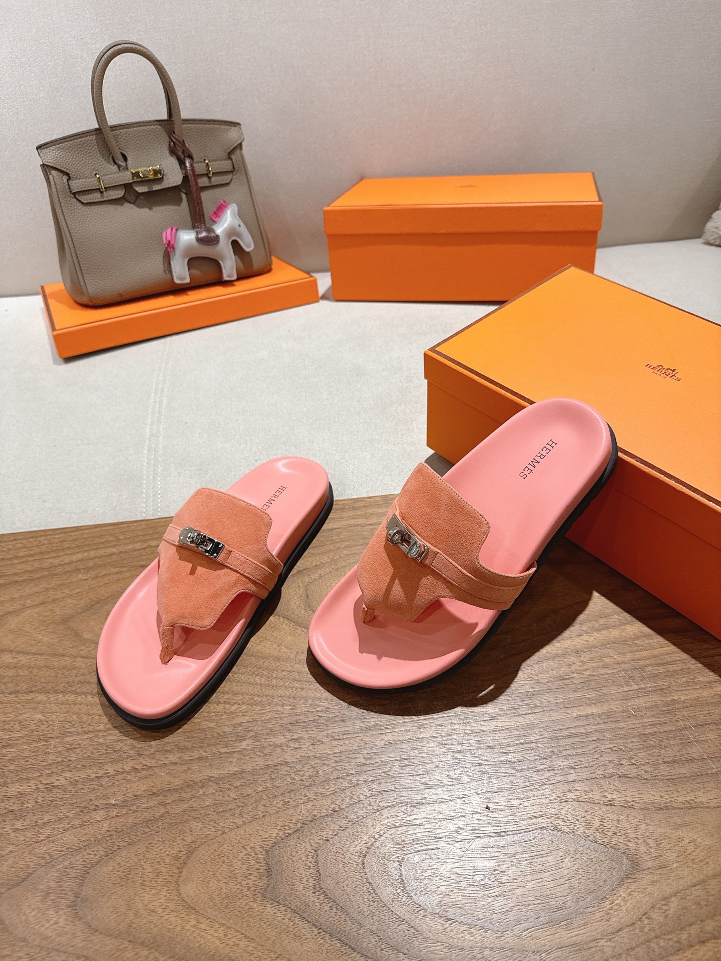 HERMES  01279