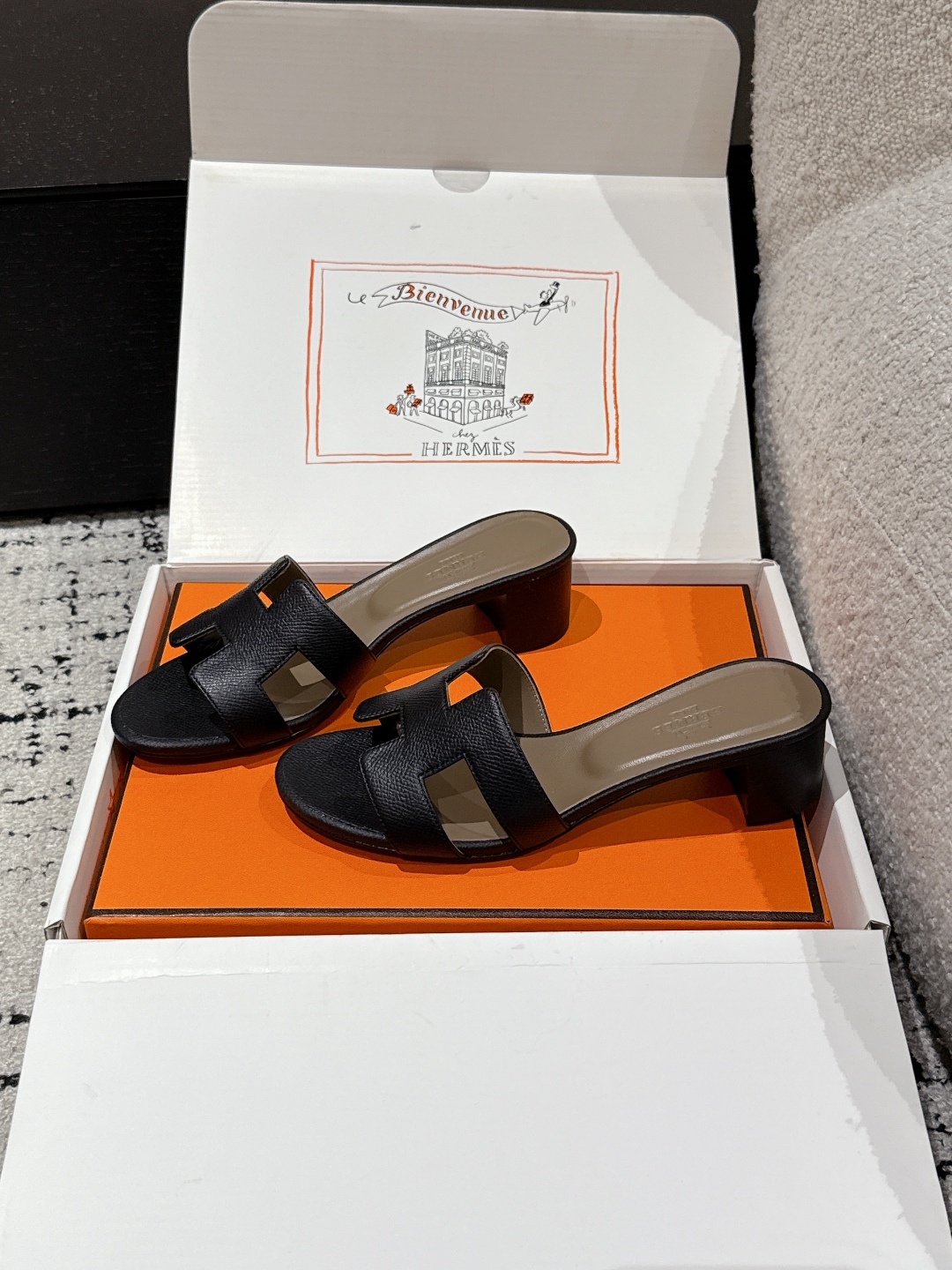 HERMES  01279