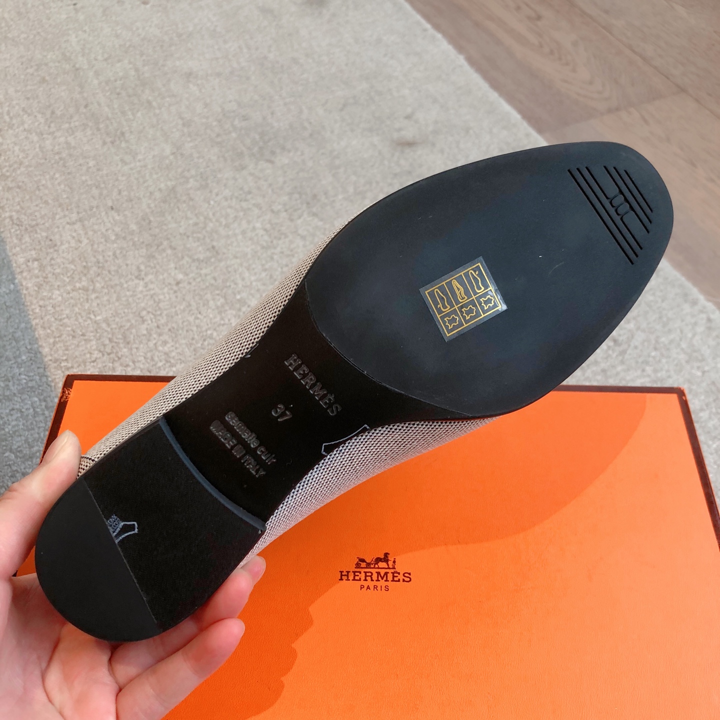 HERMES   0129