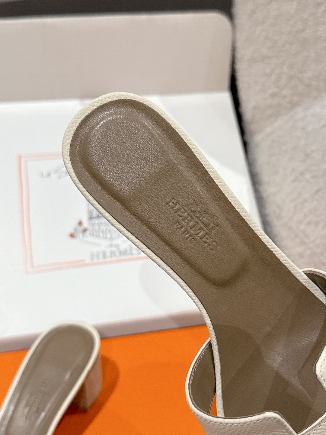 HERMES  01299