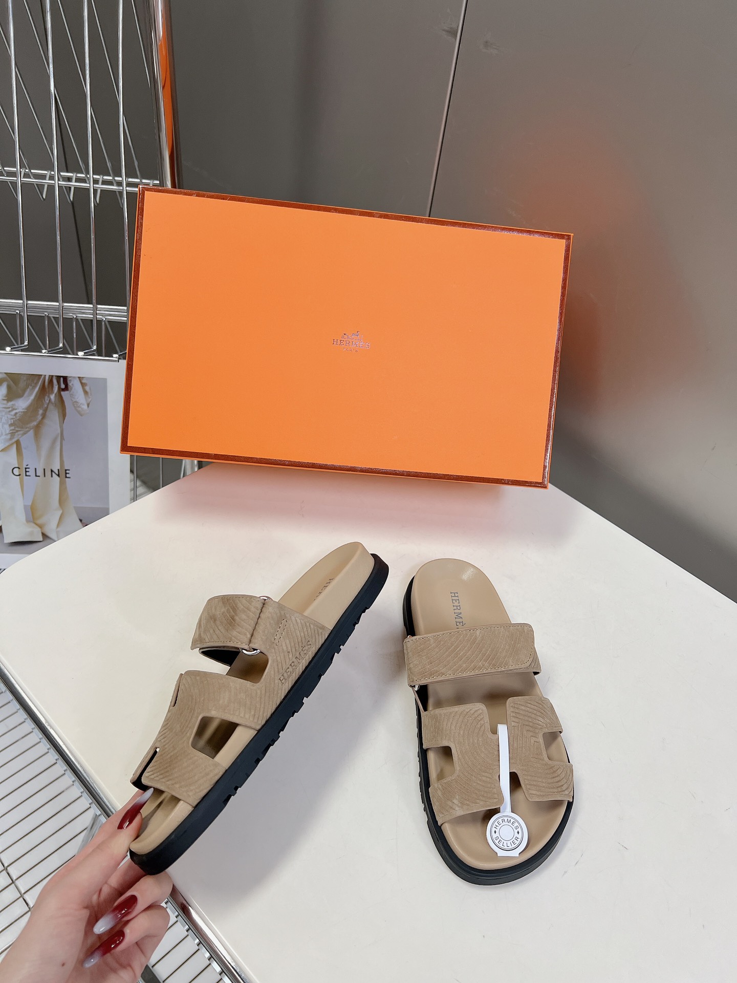 HERMES 01319