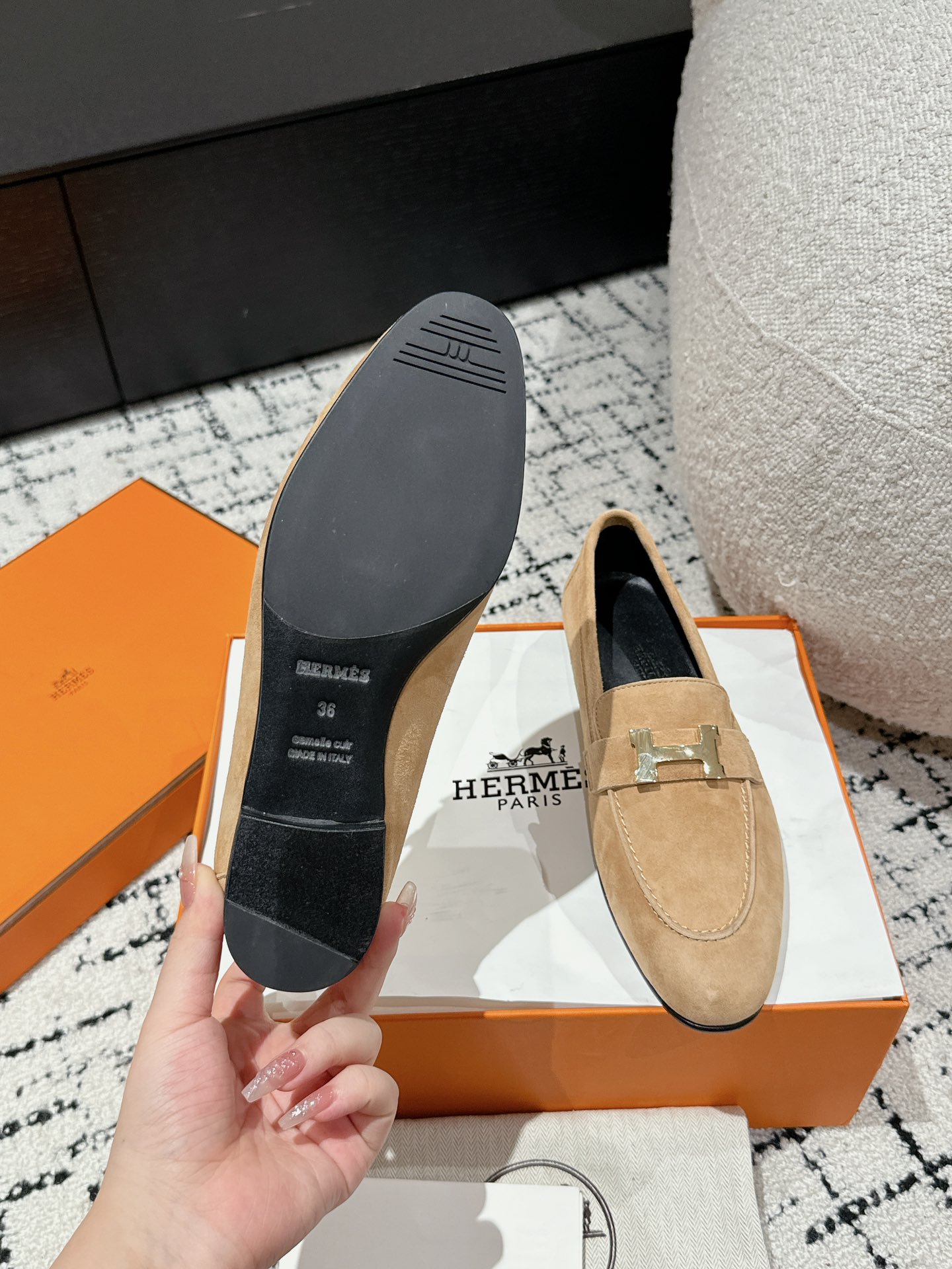 HERMES 01319