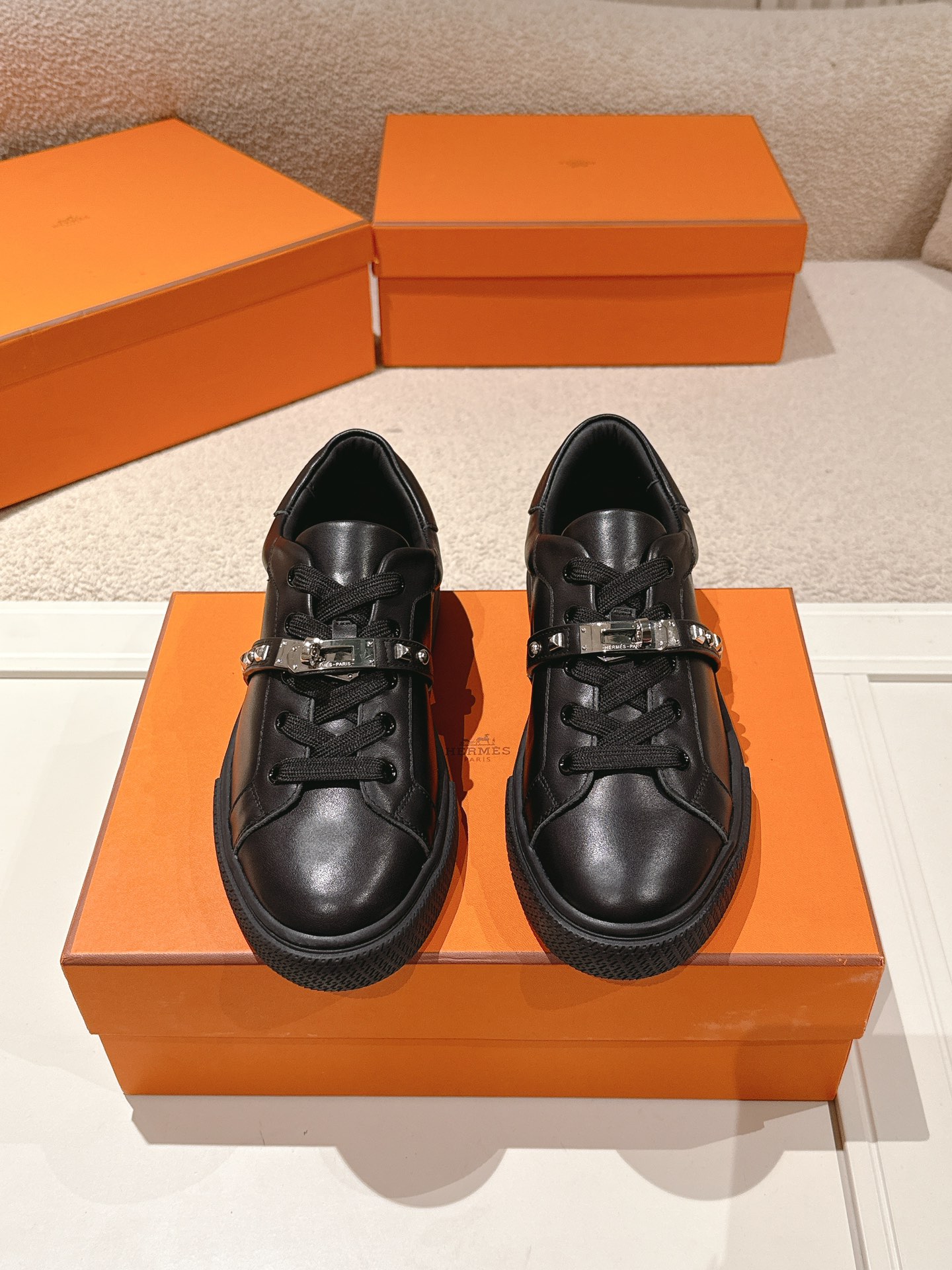 HERMES  01319