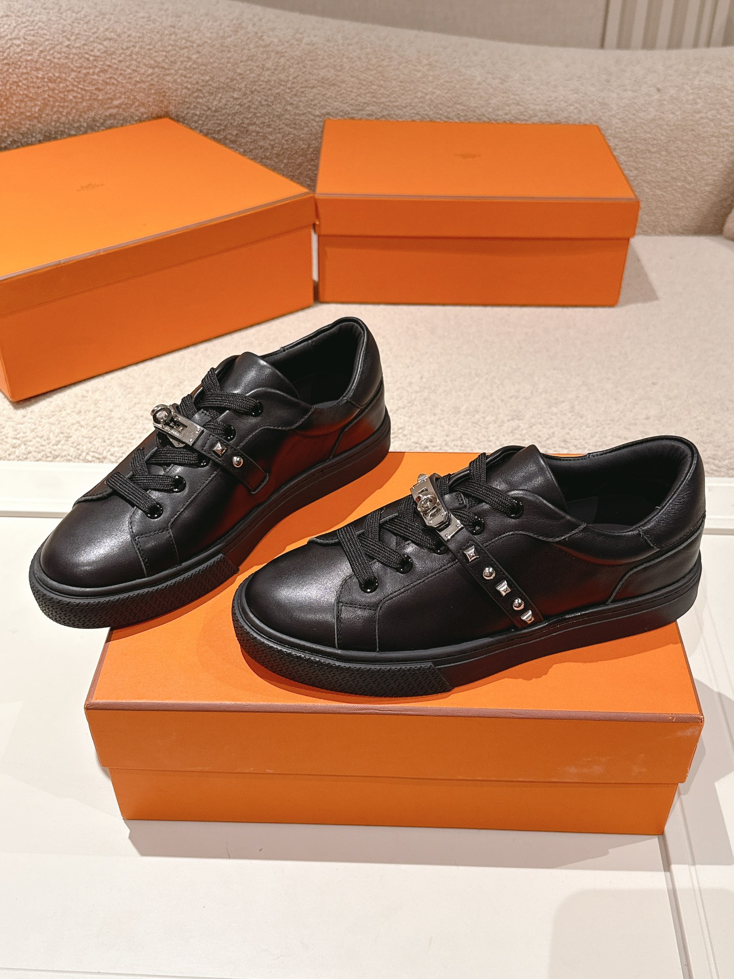 HERMES  01319
