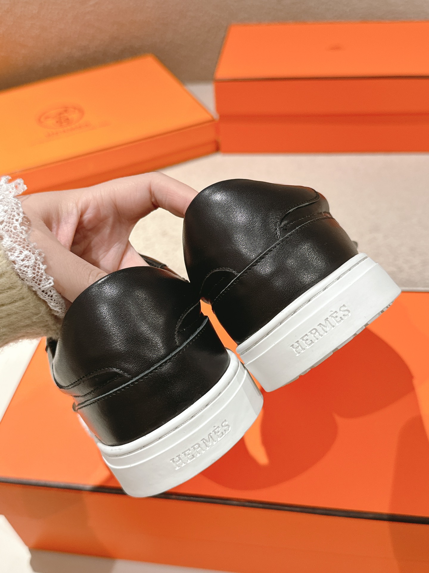 HERMES  01329