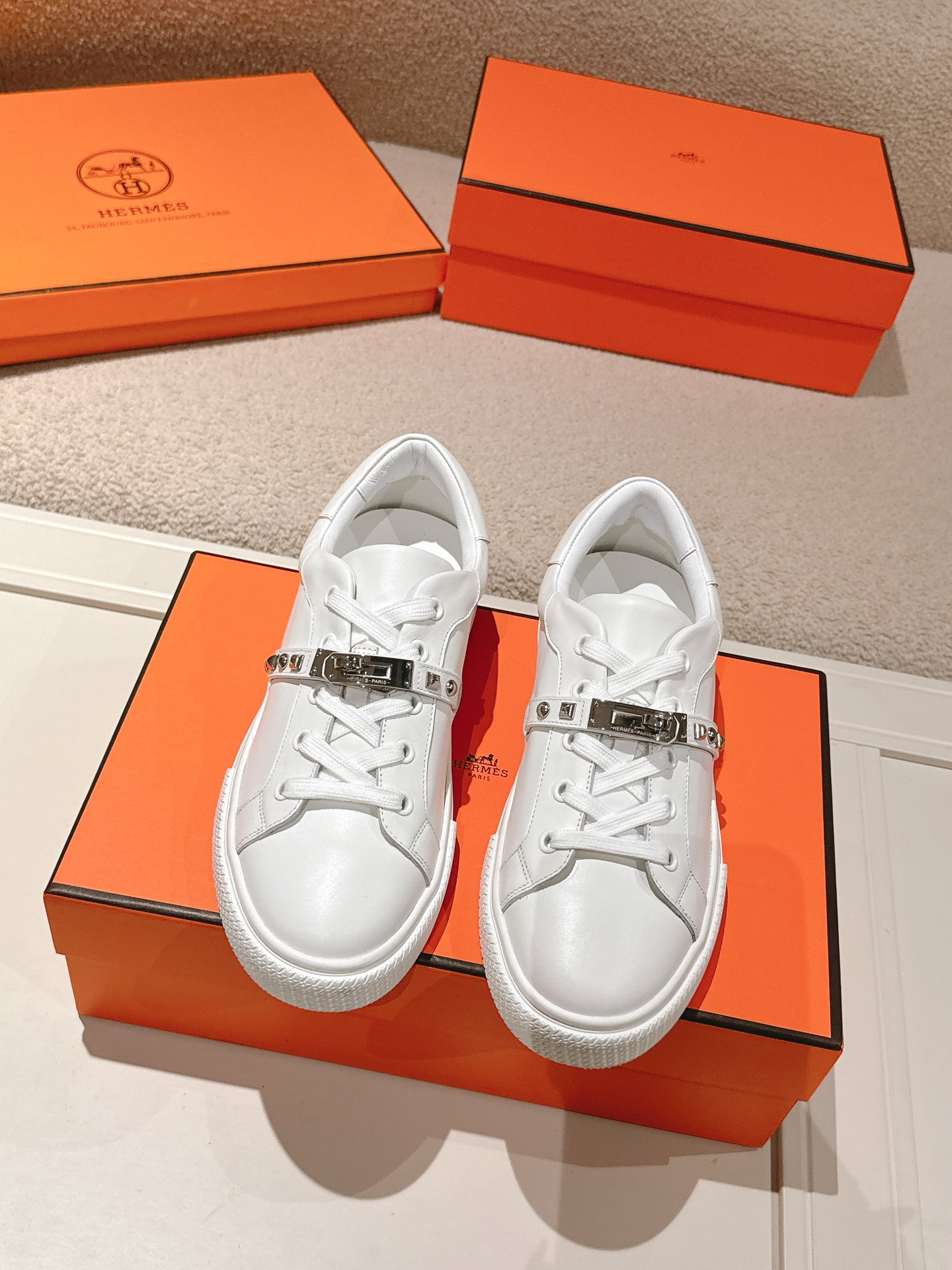 HERMES  01339