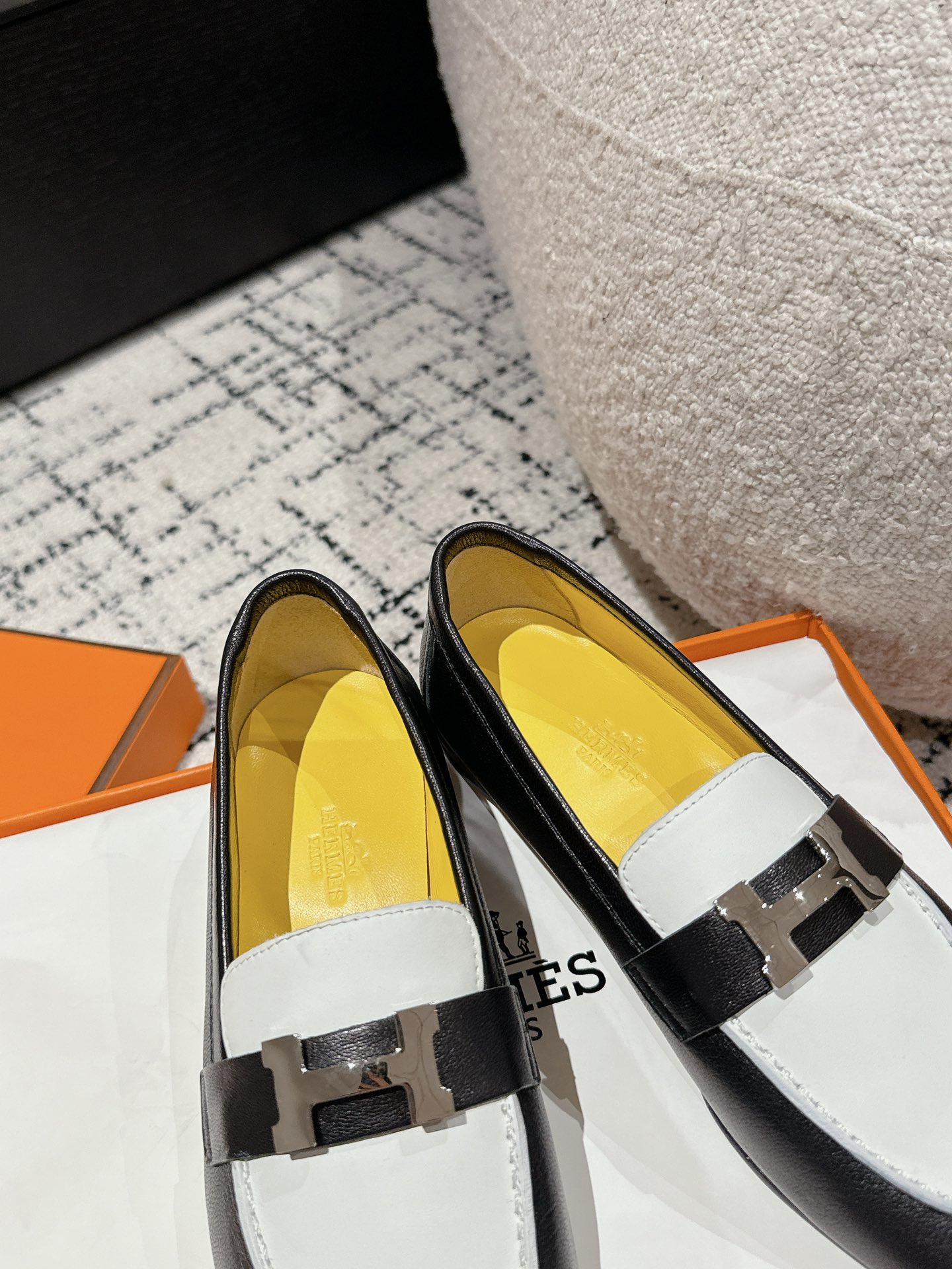 HERMES 01359 HERMES 01359