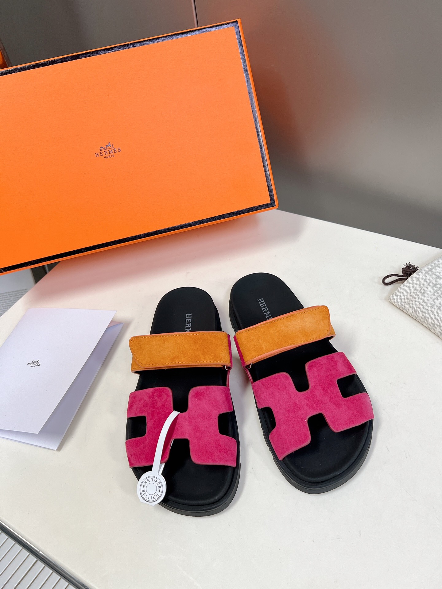 HERMES 01369 HERMES 01369