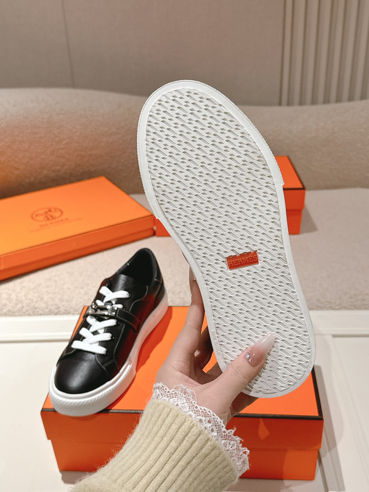 HERMES 01369 HERMES 01369
