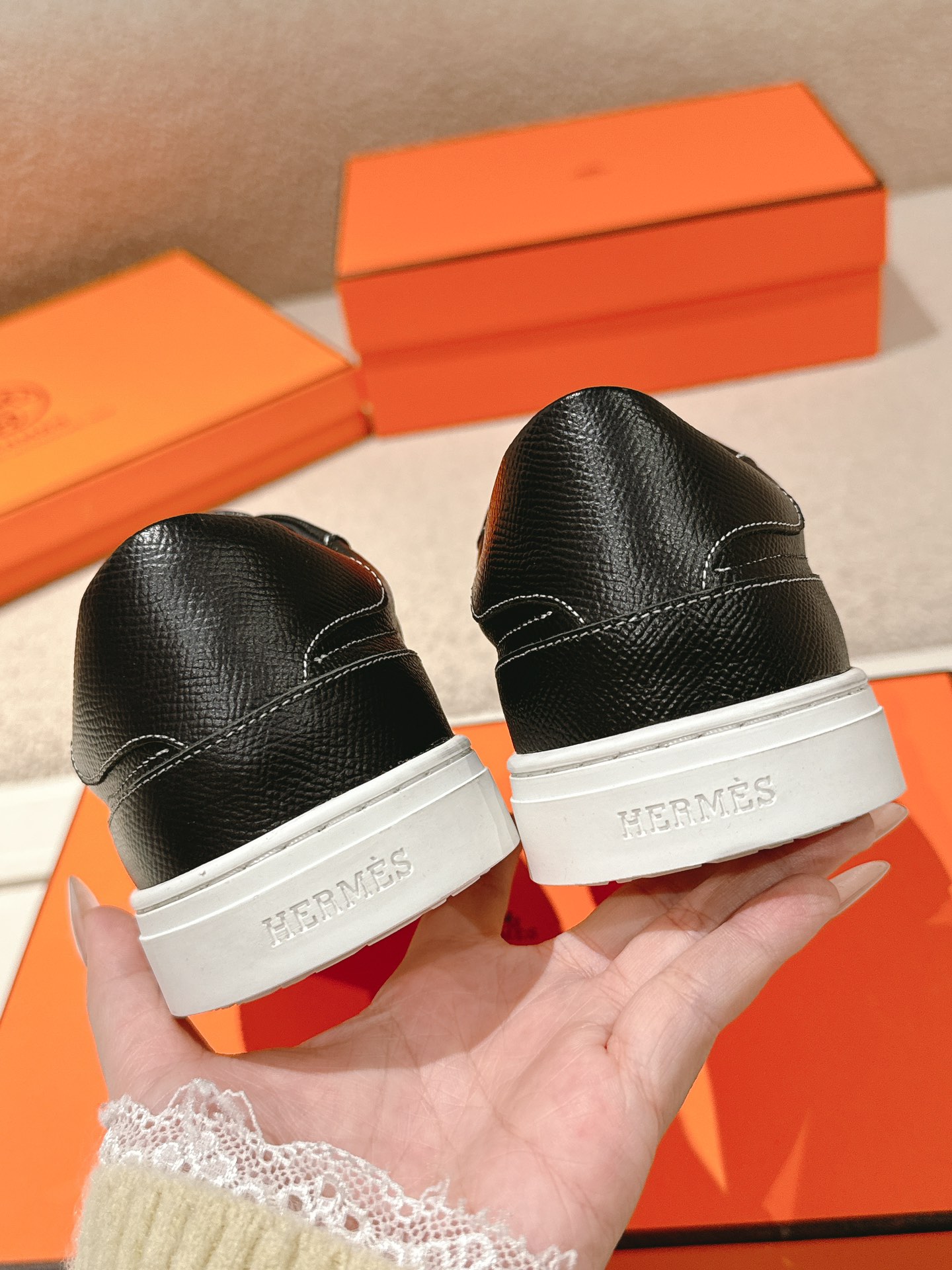 HERMES 01369 HERMES 01369