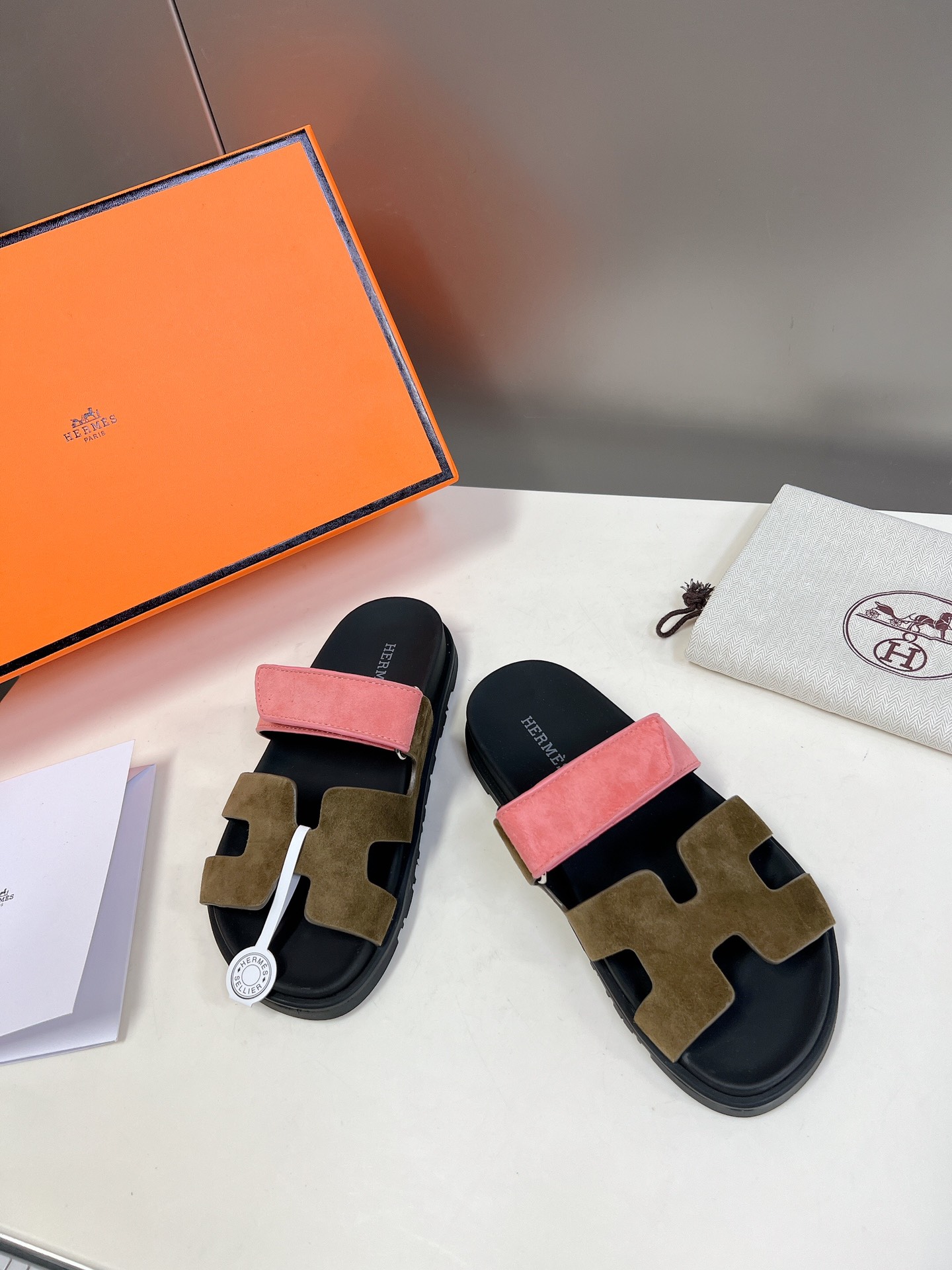 HERMES 01379 HERMES 01379