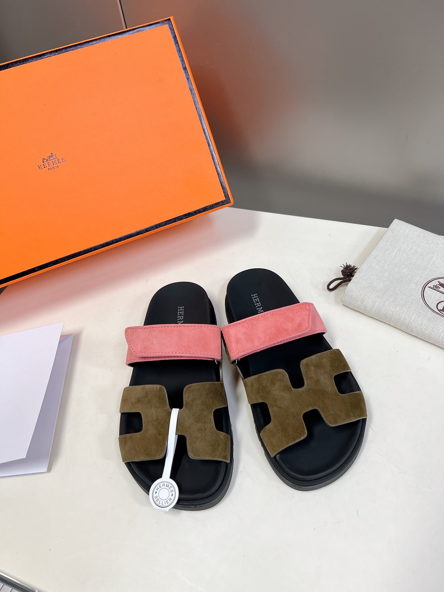 HERMES 01379 HERMES 01379