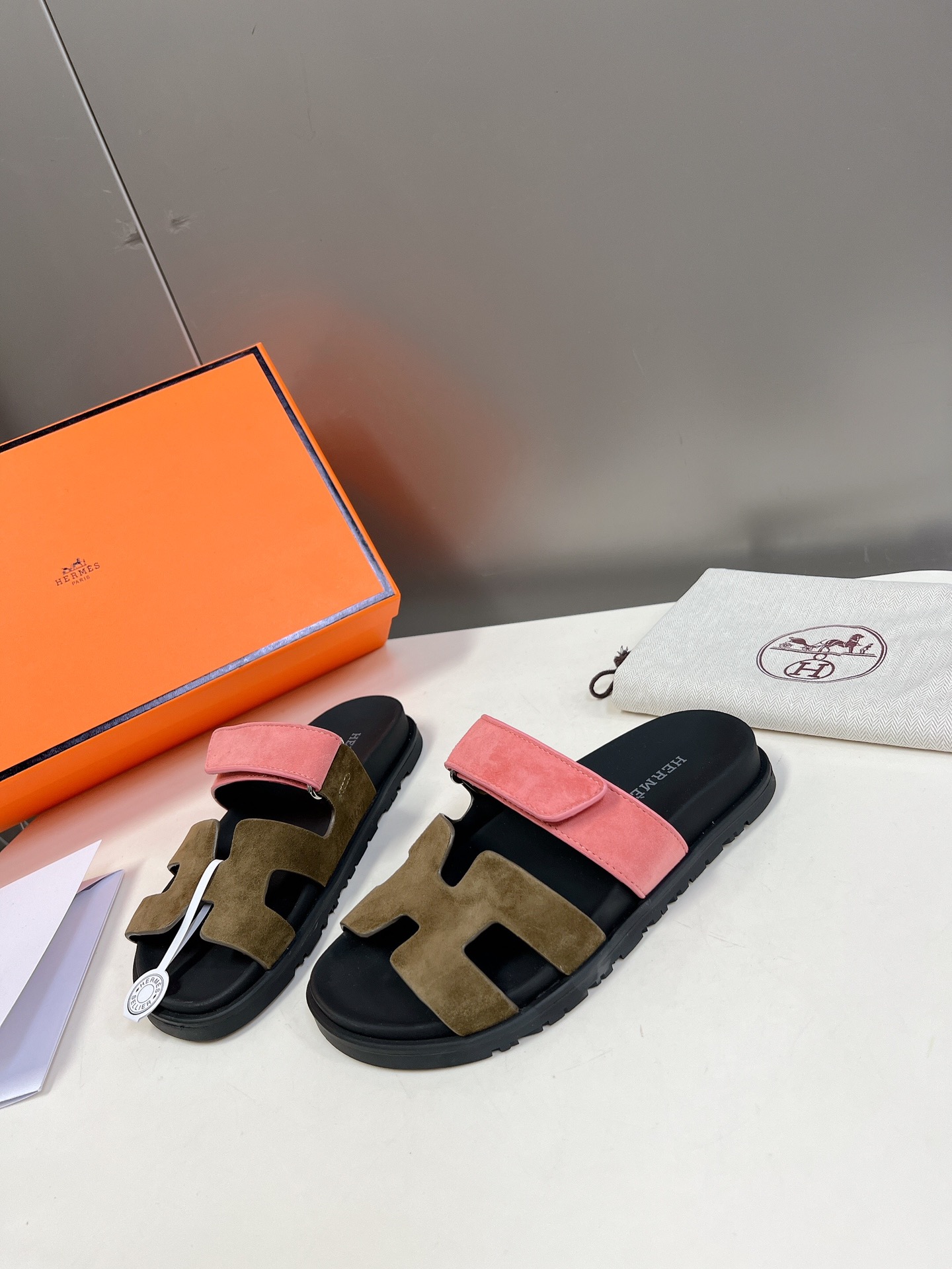 HERMES 01379 HERMES 01379