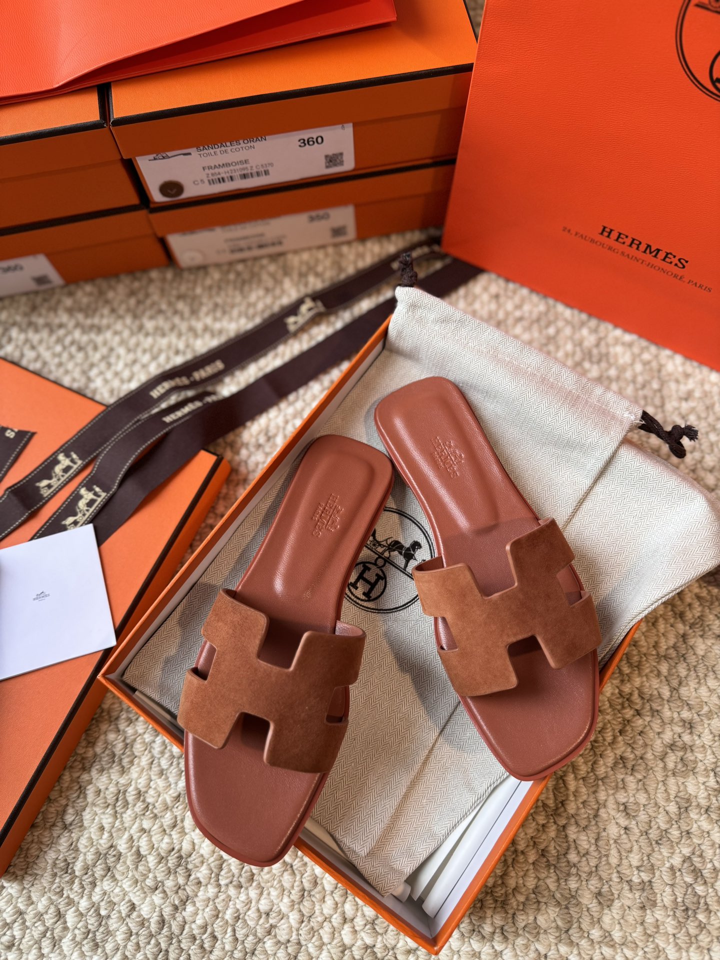 HERMES 01389 HERMES 01389