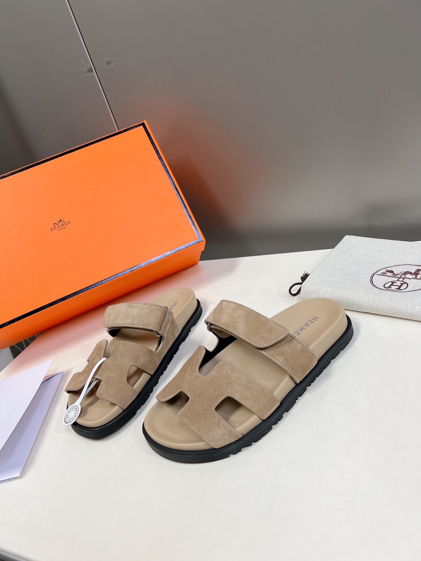 HERMES 01389 HERMES 01389