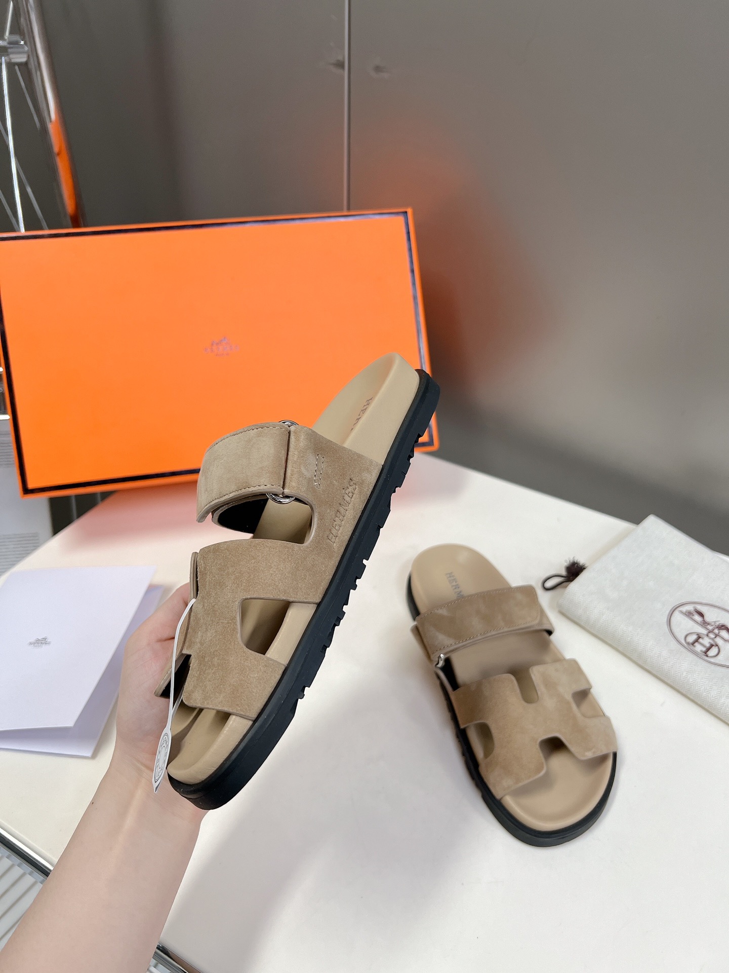 HERMES 01389 HERMES 01389